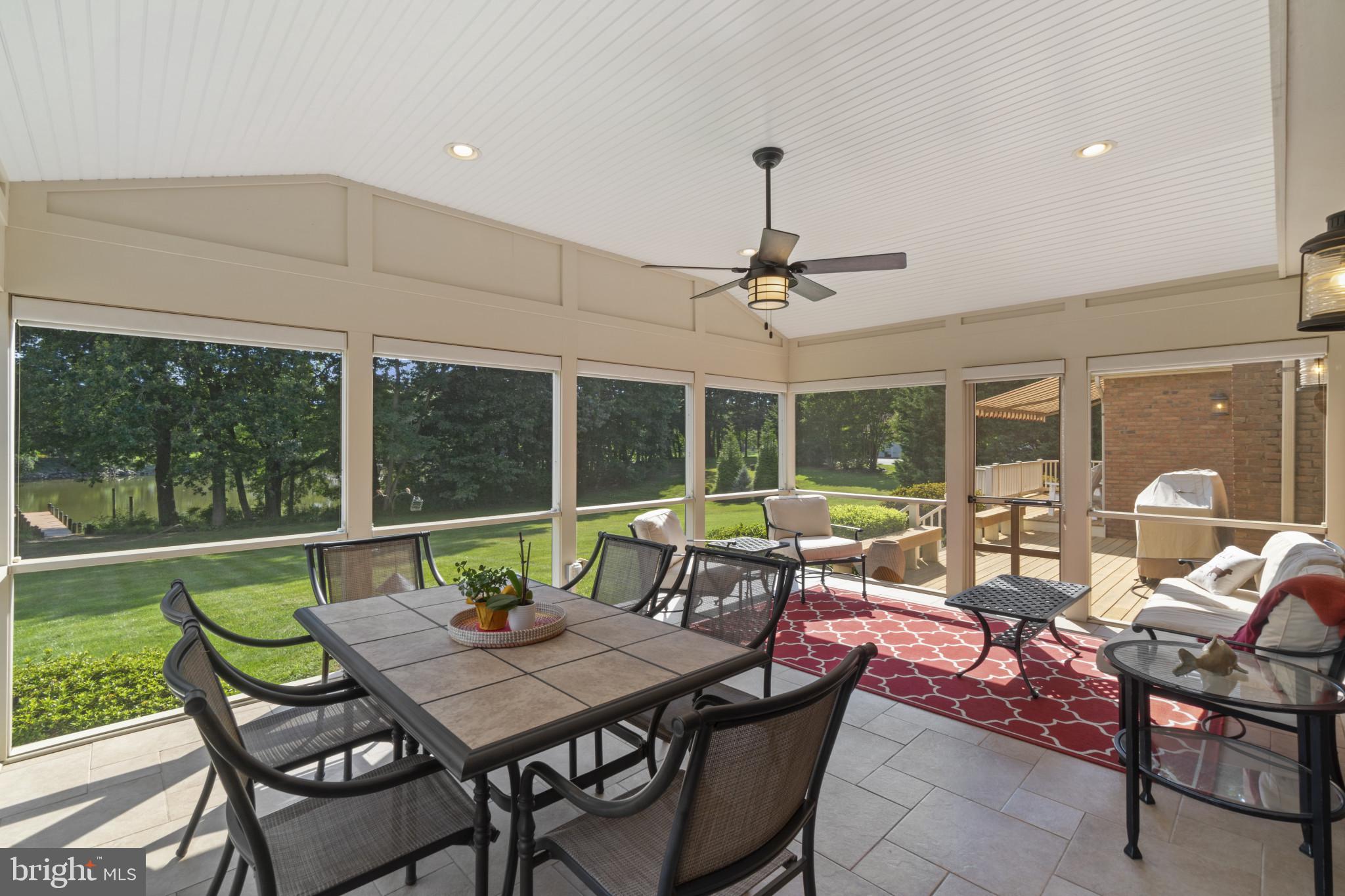 GOVERNOR GRASON MANOR - Residential