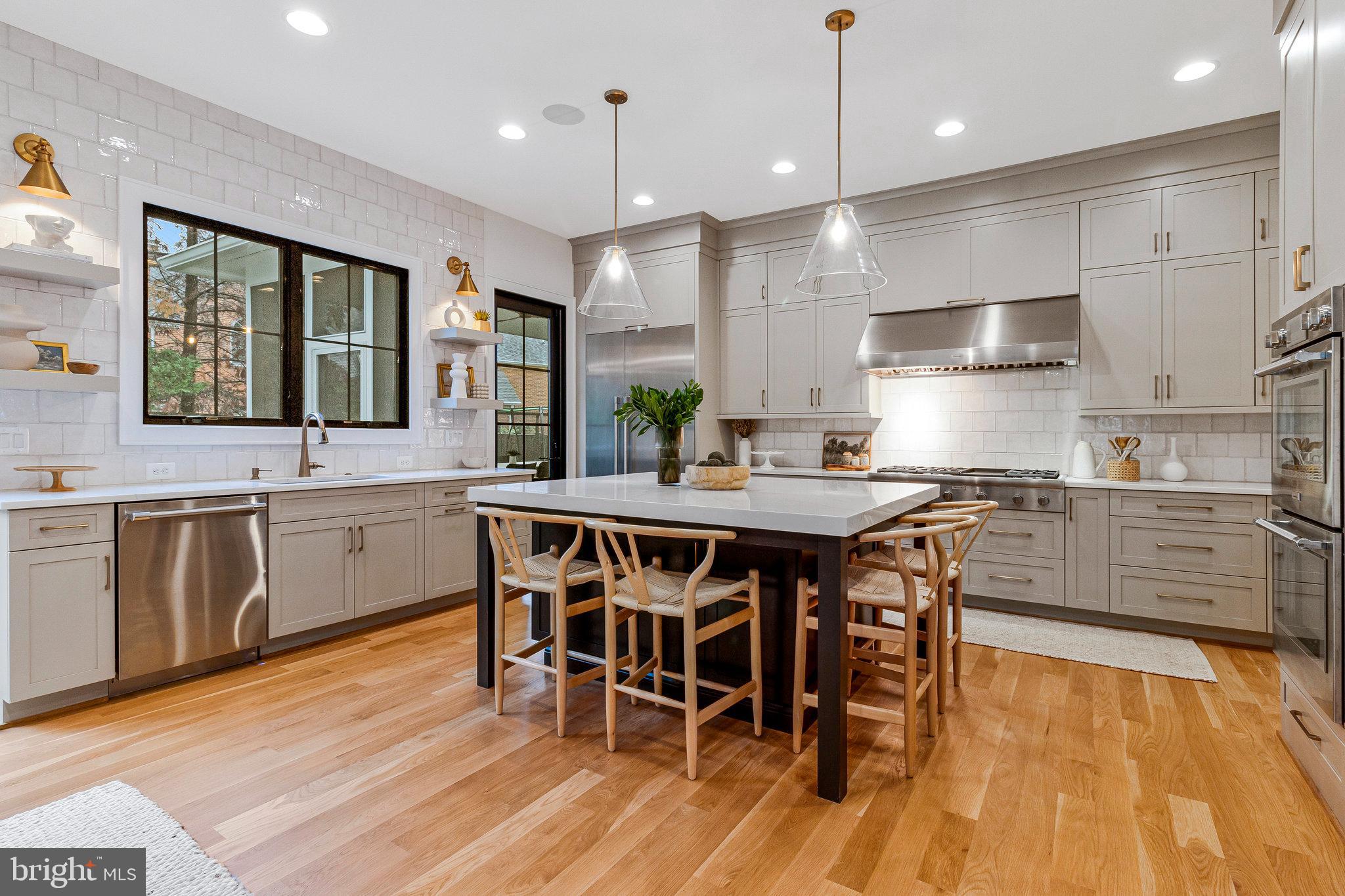 MINOR HILL - Residential