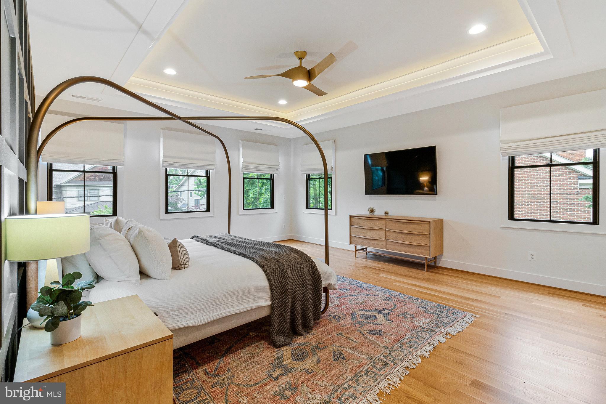 MINOR HILL - Residential