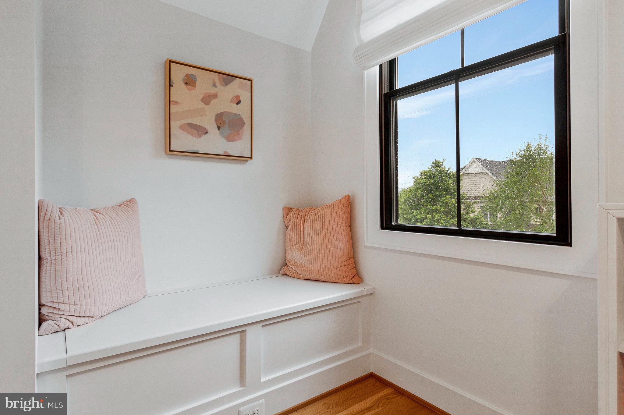 MINOR HILL - Residential