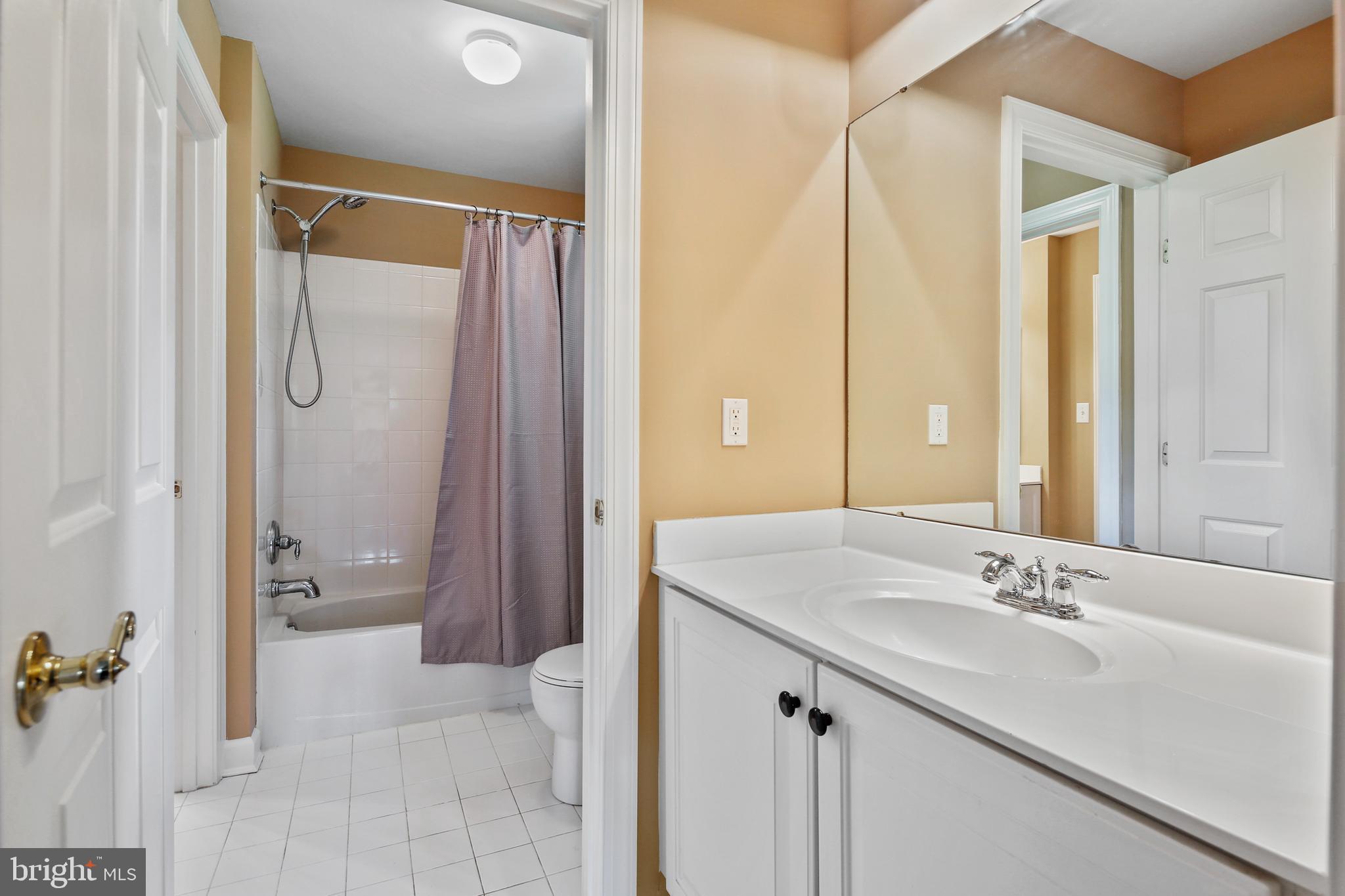 CATTAIL PASSAGE - Residential