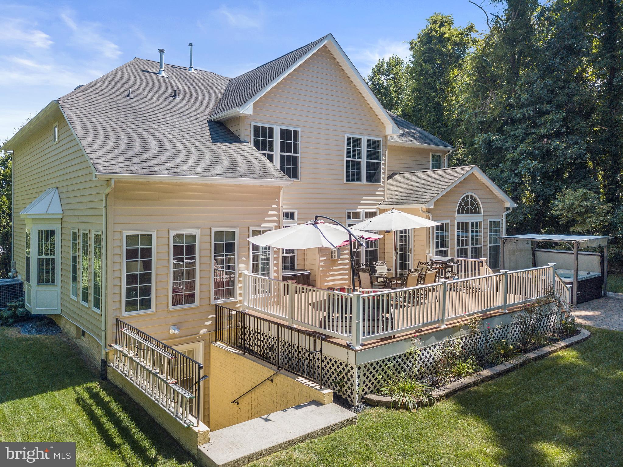 CATTAIL PASSAGE - Residential