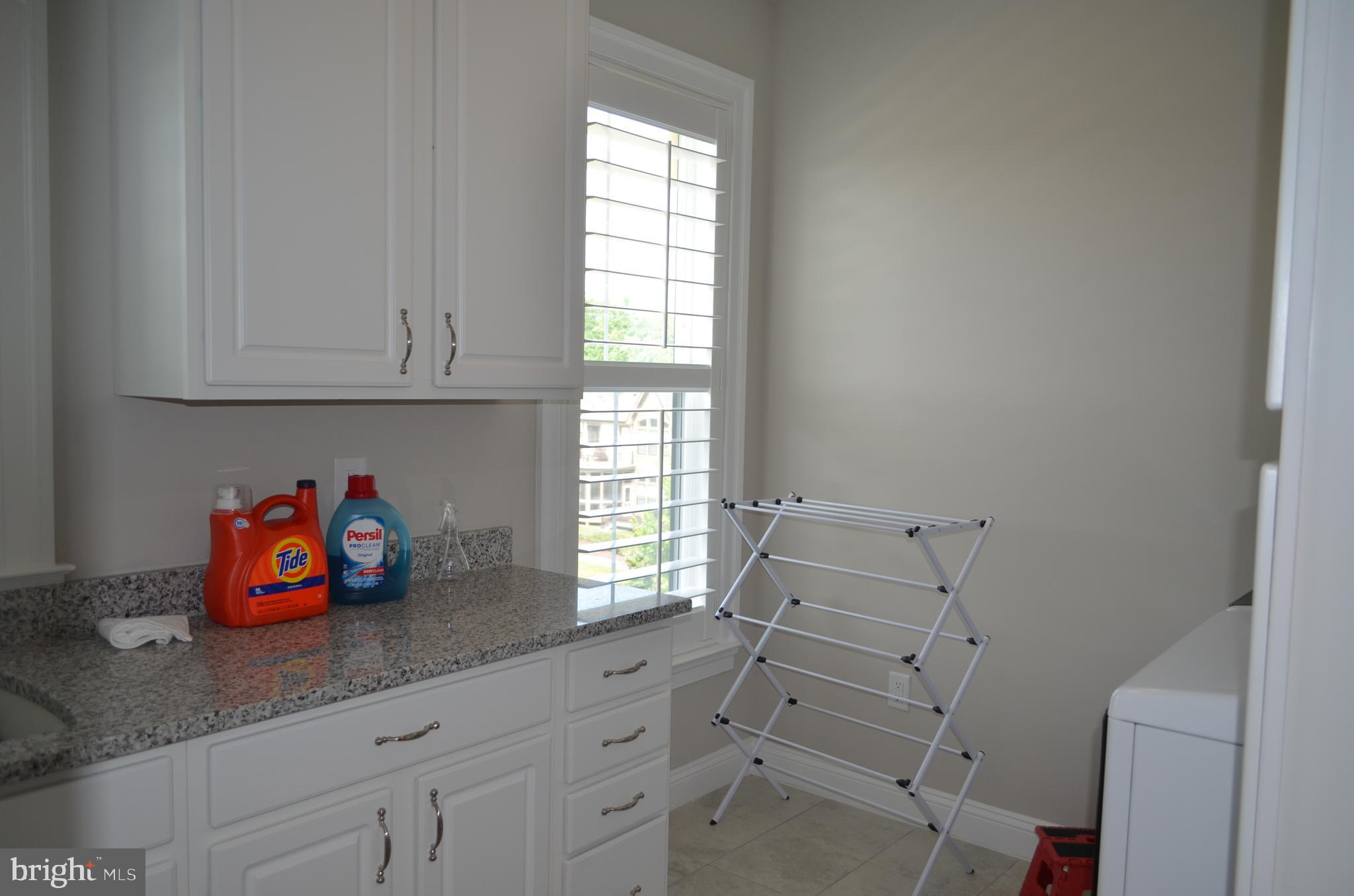 CROWN - Residential Lease