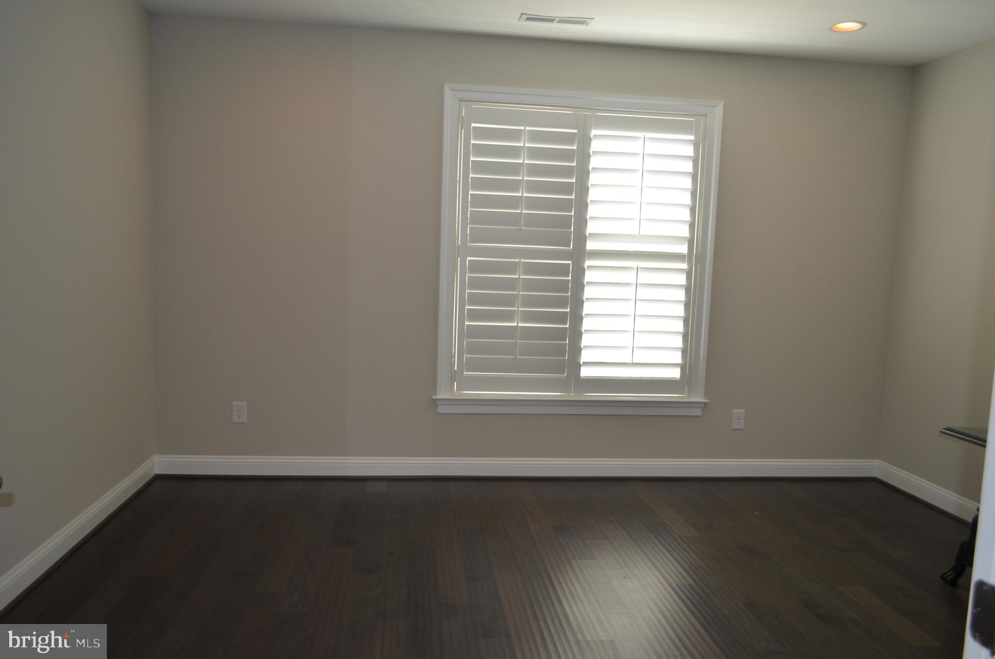 CROWN - Residential Lease