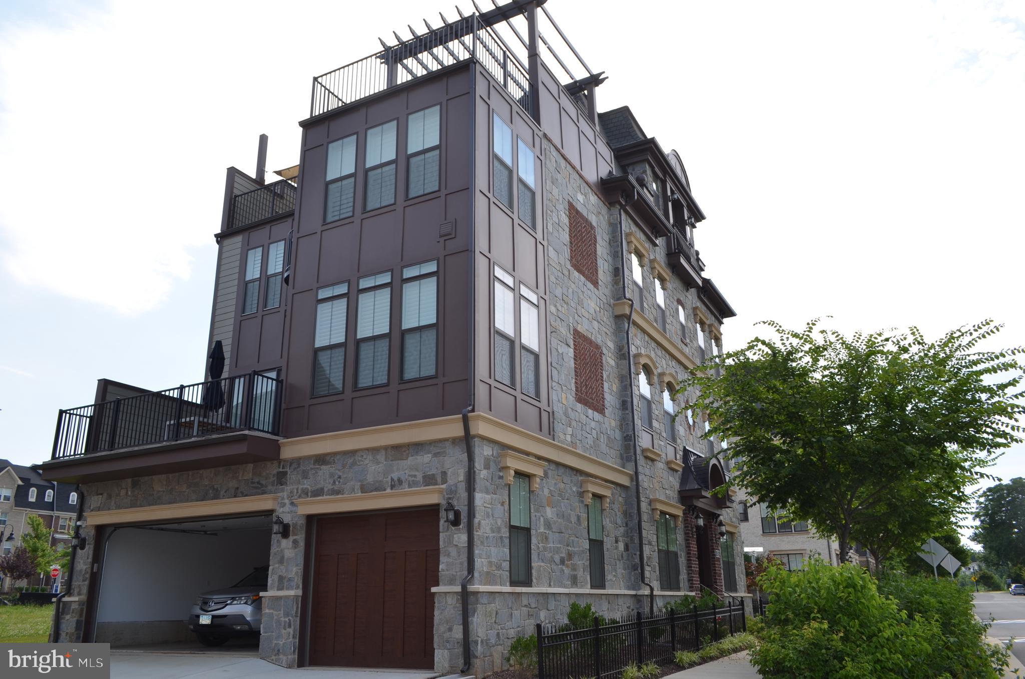 CROWN - Residential Lease