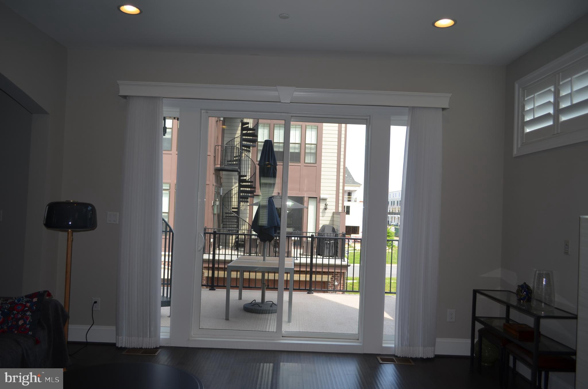 CROWN - Residential Lease