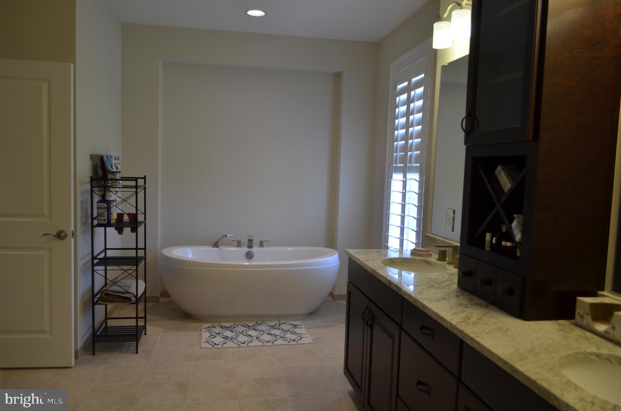 CROWN - Residential Lease