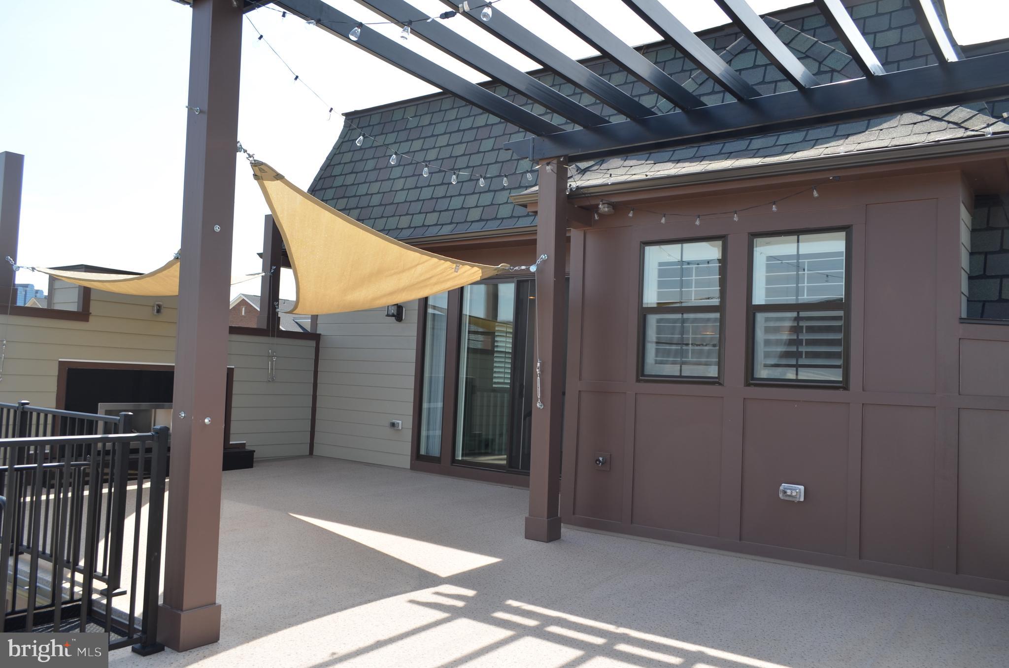 CROWN - Residential Lease