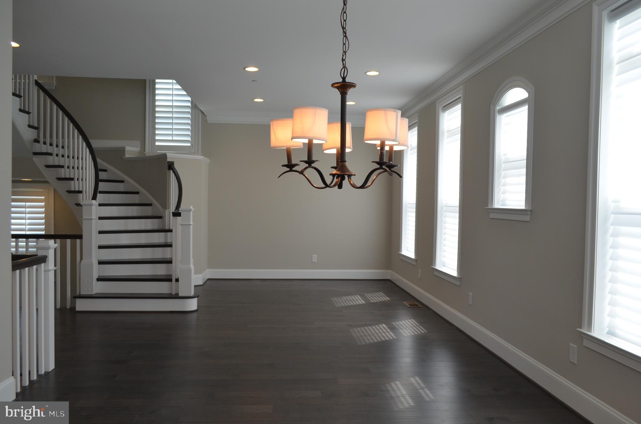 CROWN - Residential Lease