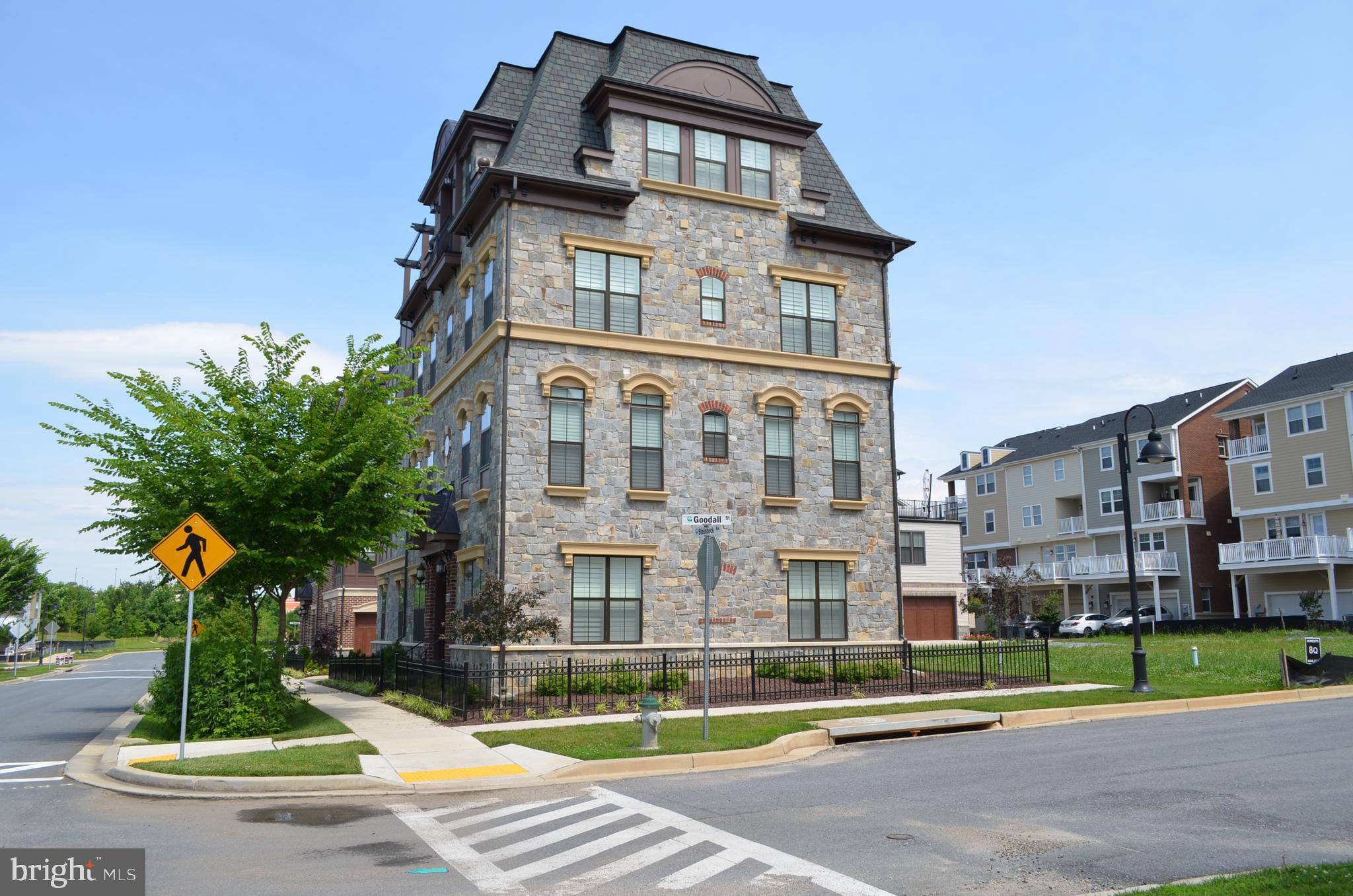 CROWN - Residential Lease