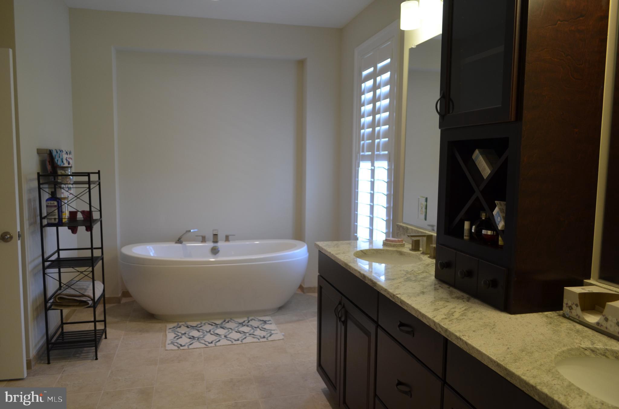 CROWN - Residential Lease