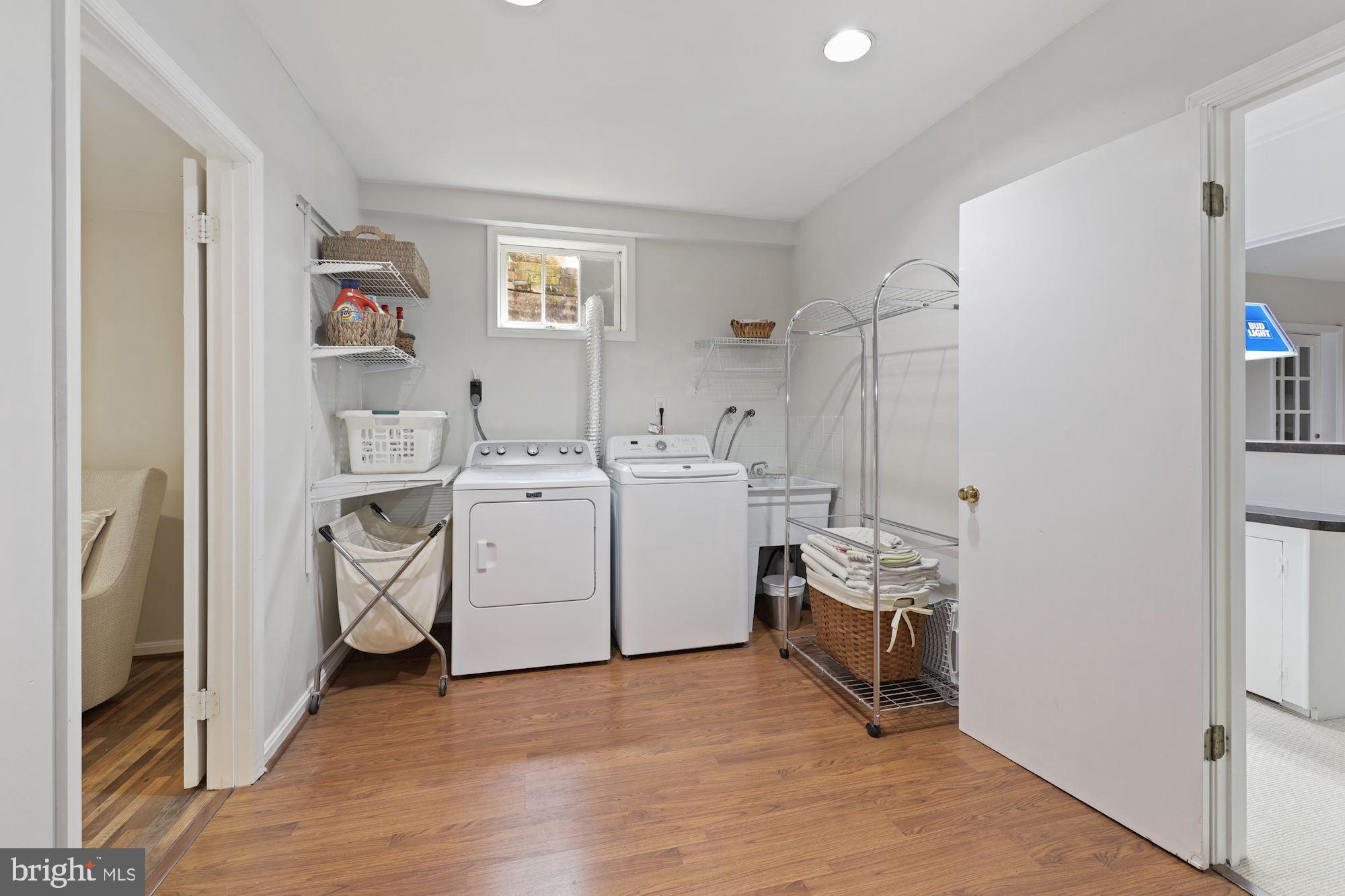 RIVER FALLS - Residential