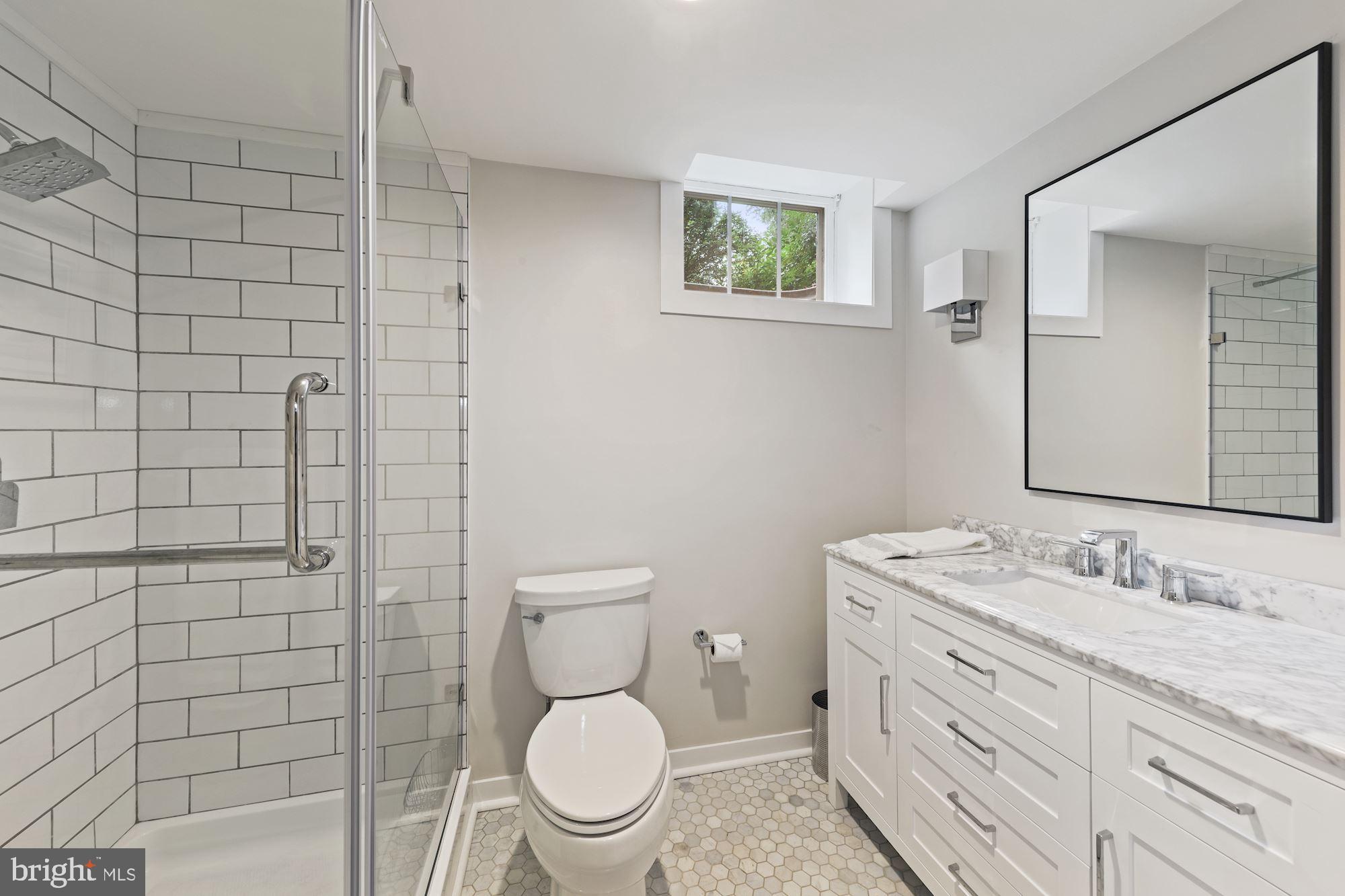 RIVER FALLS - Residential