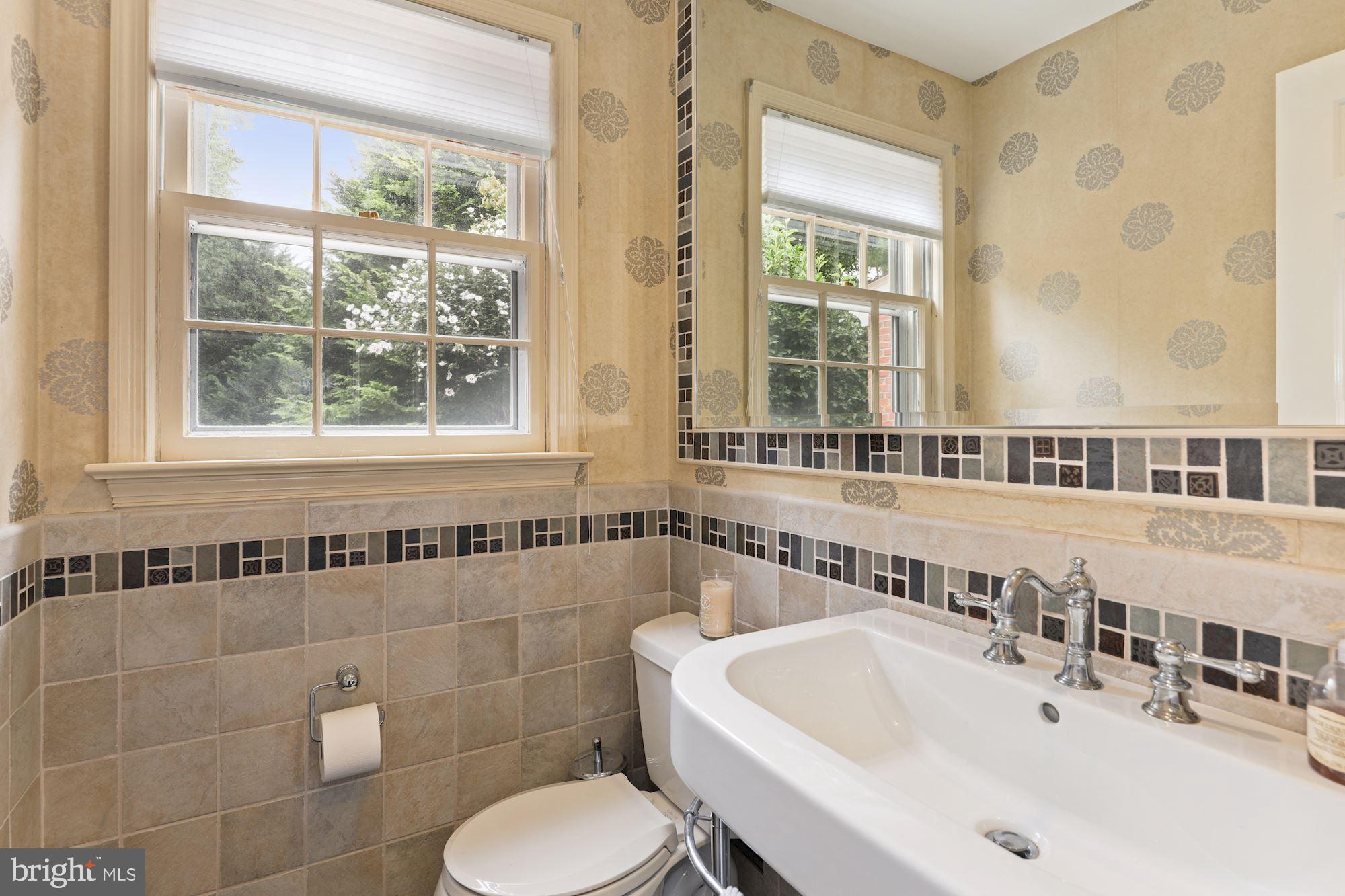 RIVER FALLS - Residential