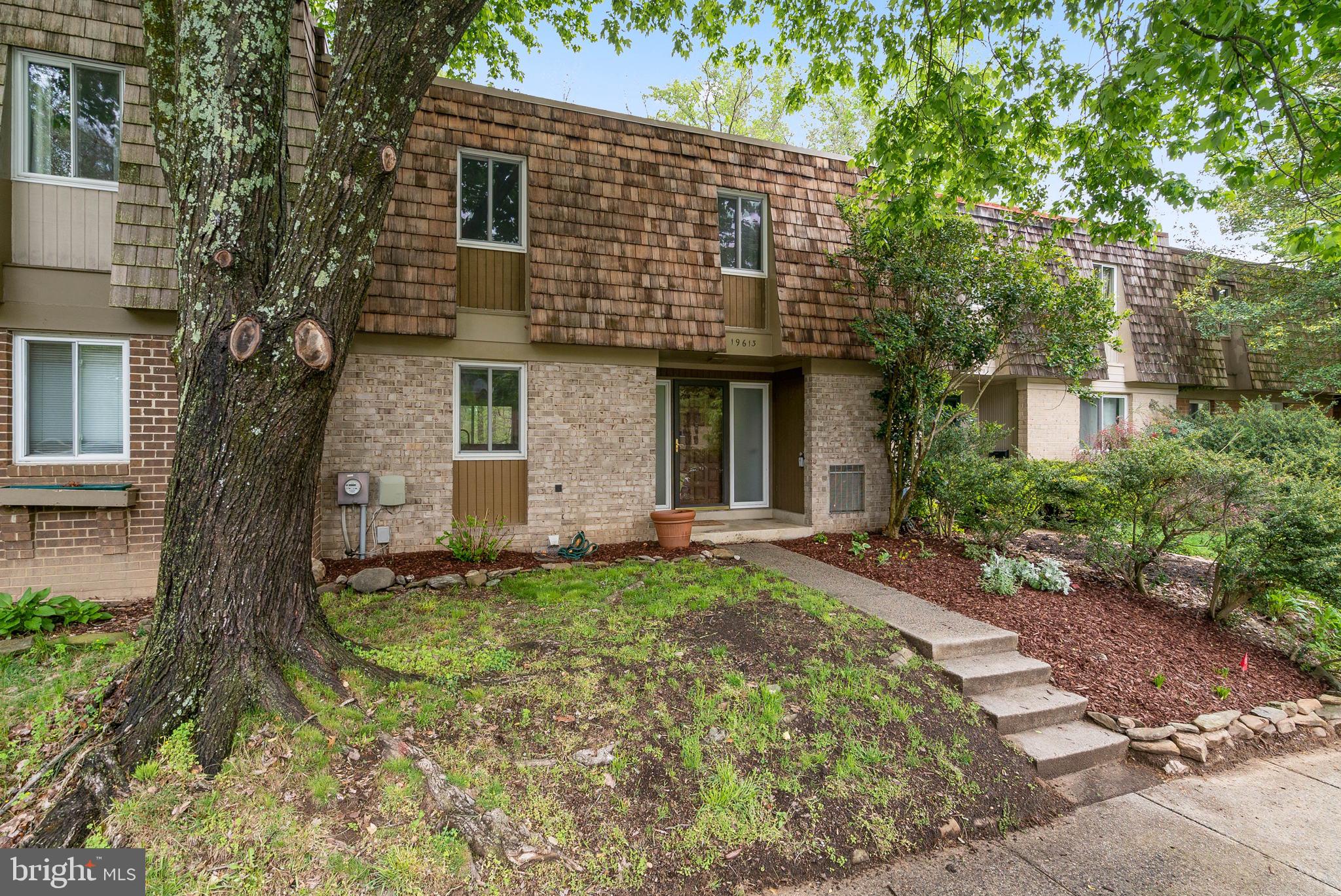 STEDWICK TOWNHOUSES - Residential Lease