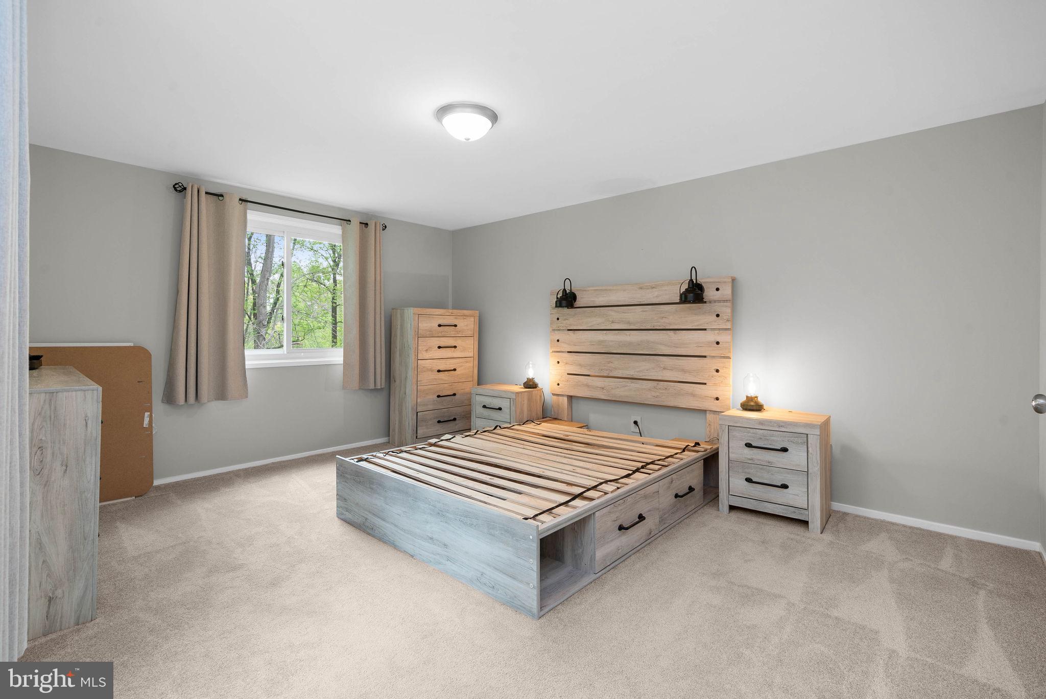 STEDWICK TOWNHOUSES - Residential Lease