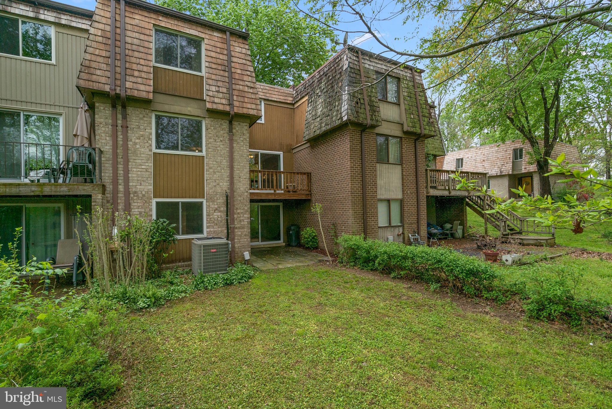 STEDWICK TOWNHOUSES - Residential Lease