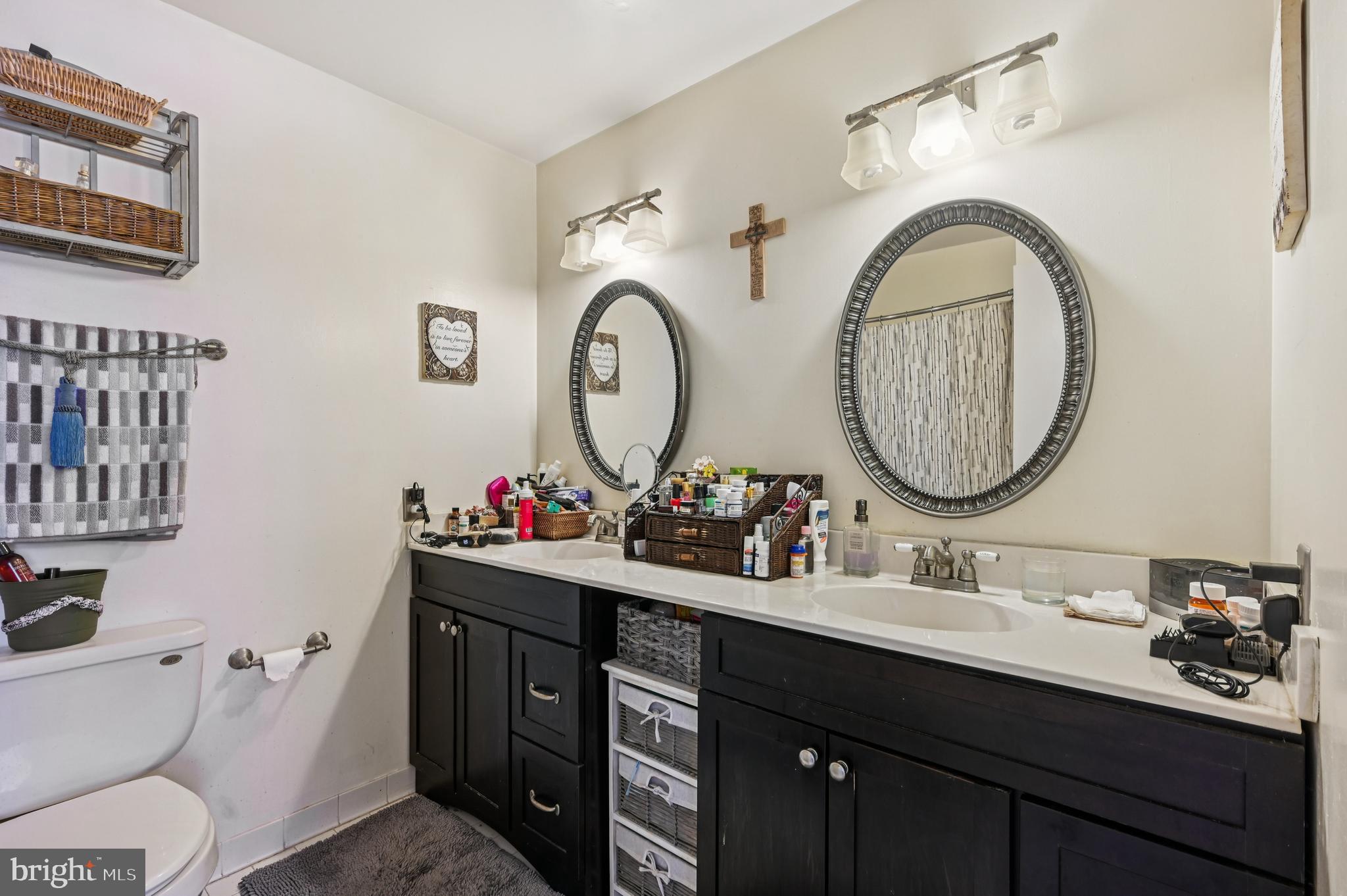 KINGS CONTRIVANCE - Residential