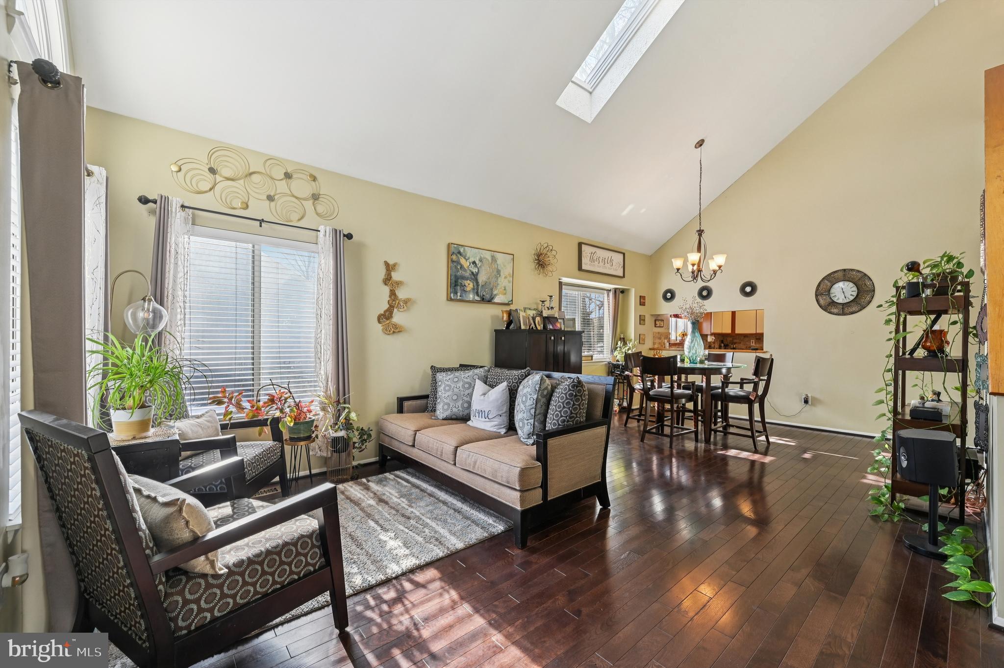 KINGS CONTRIVANCE - Residential