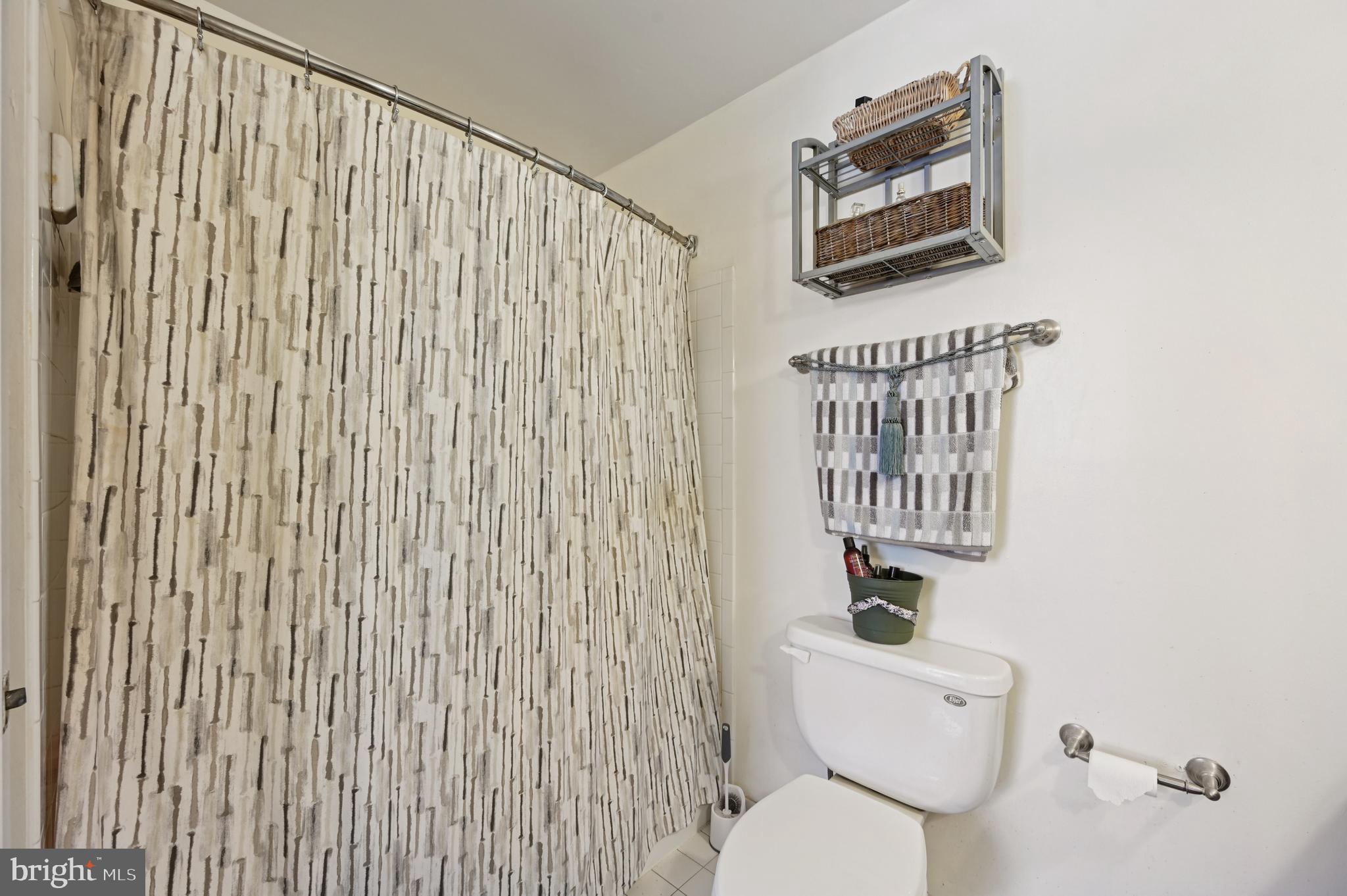 KINGS CONTRIVANCE - Residential