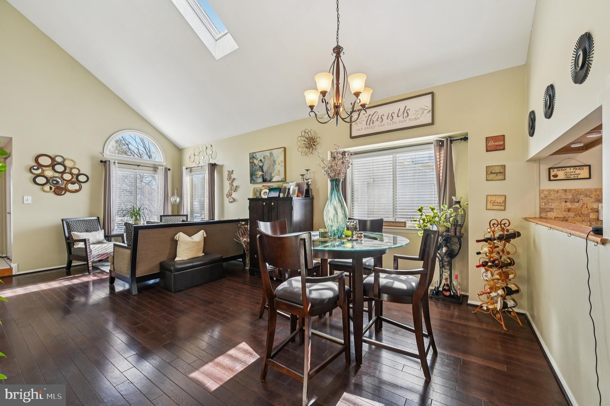 KINGS CONTRIVANCE - Residential