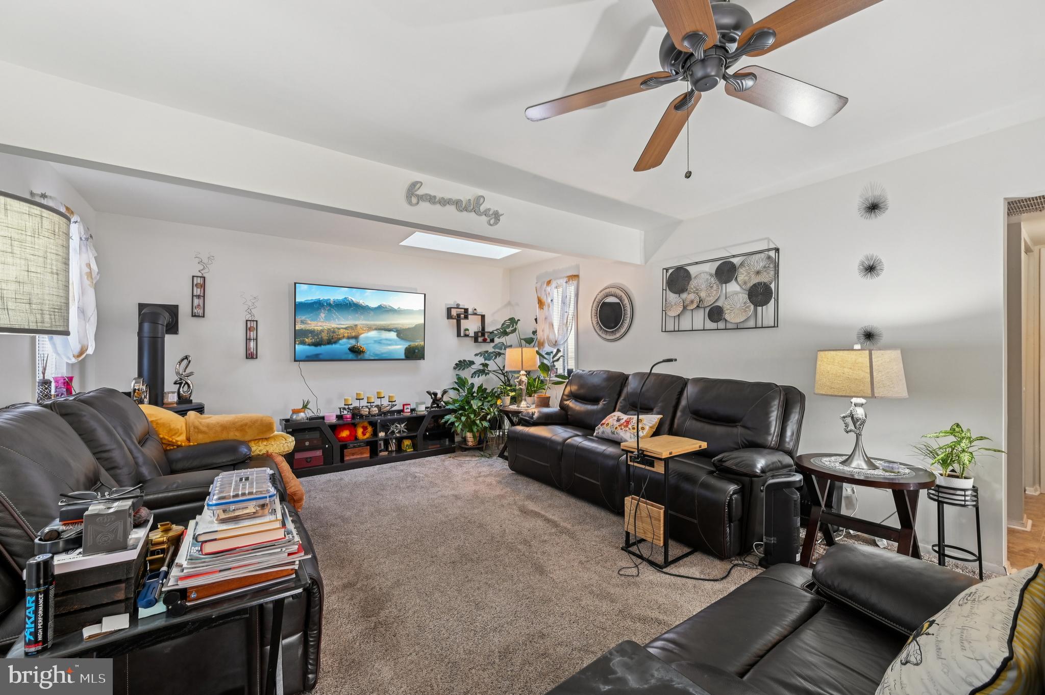 KINGS CONTRIVANCE - Residential