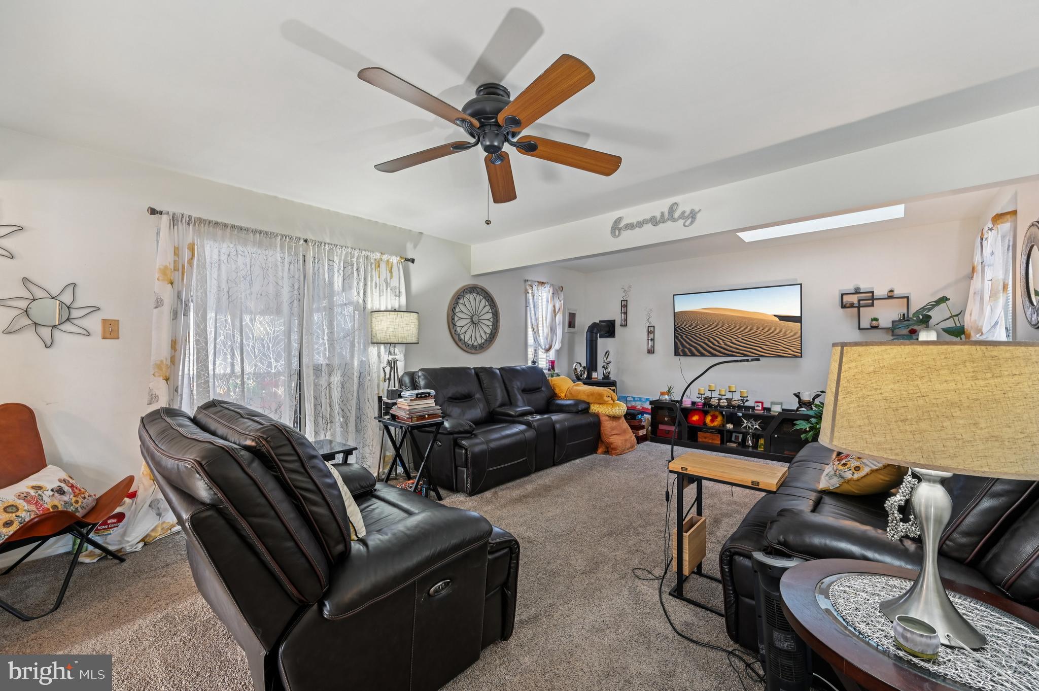 KINGS CONTRIVANCE - Residential