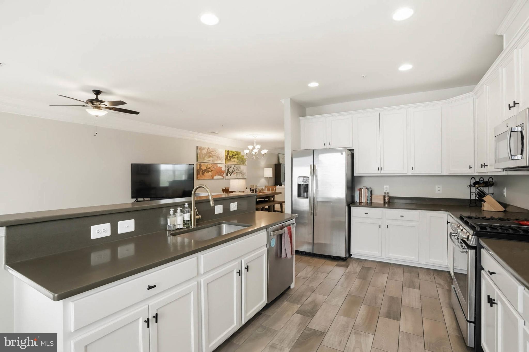 STONEY RUN - Residential