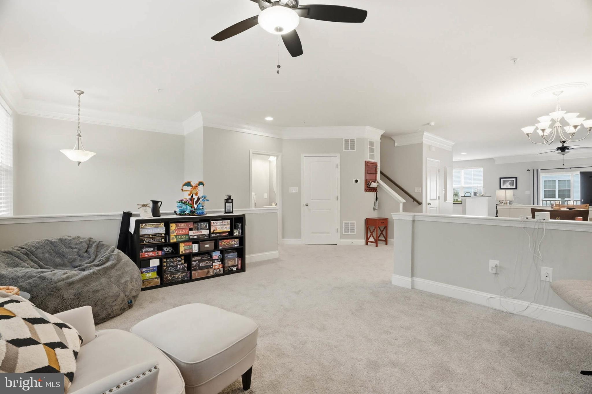 1717 FIELDSTONE COURT 8