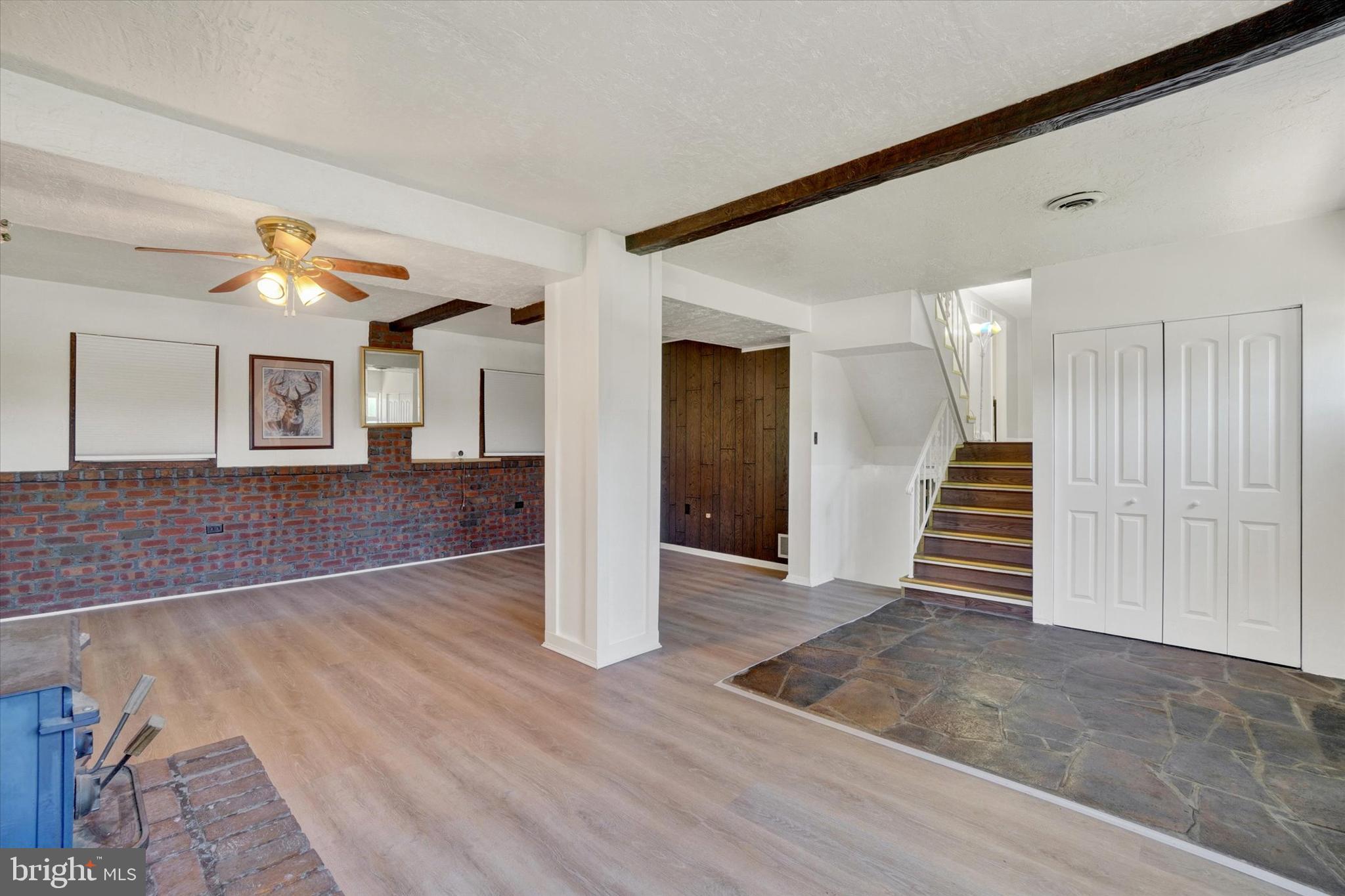 259 NOLLYN DRIVE