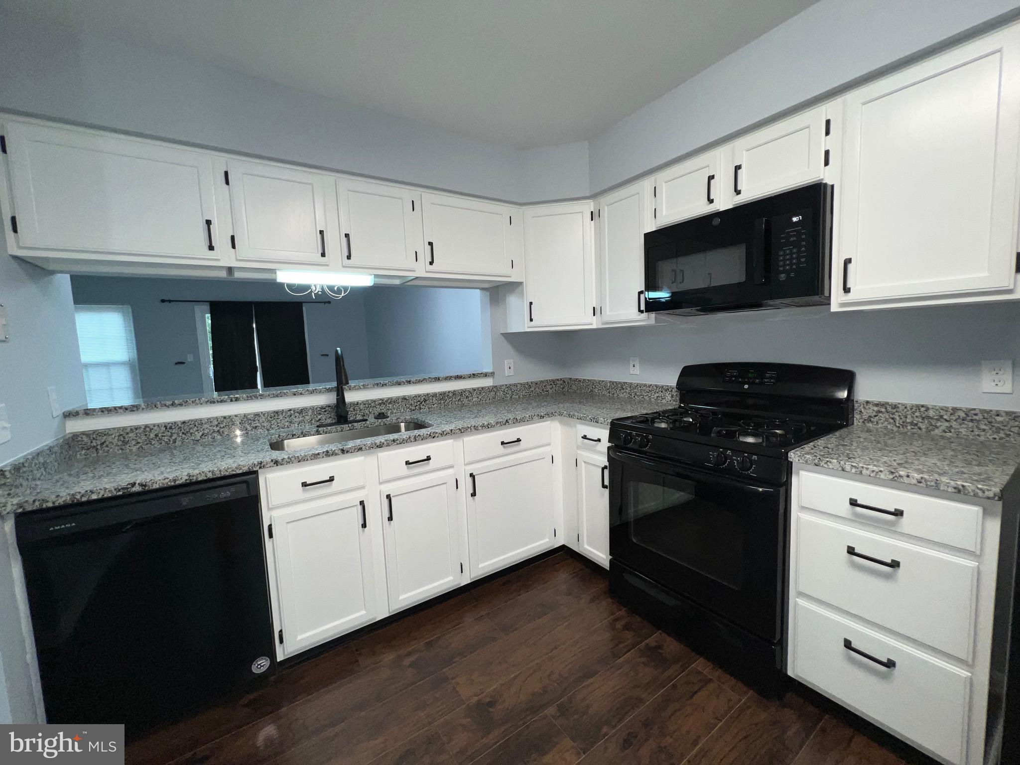 PRINCETON WOODS - Residential Lease