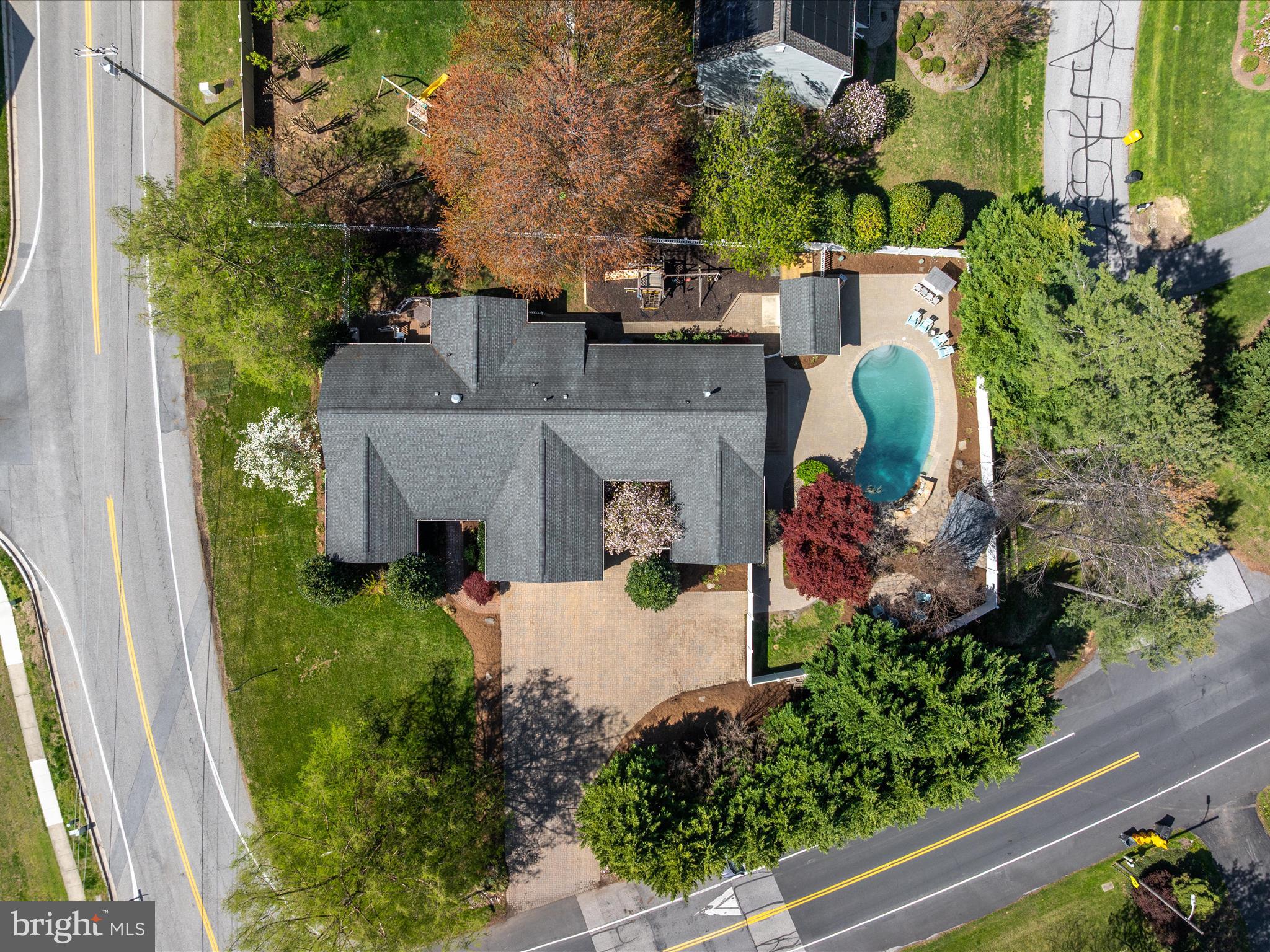 BRIARWOOD - Residential