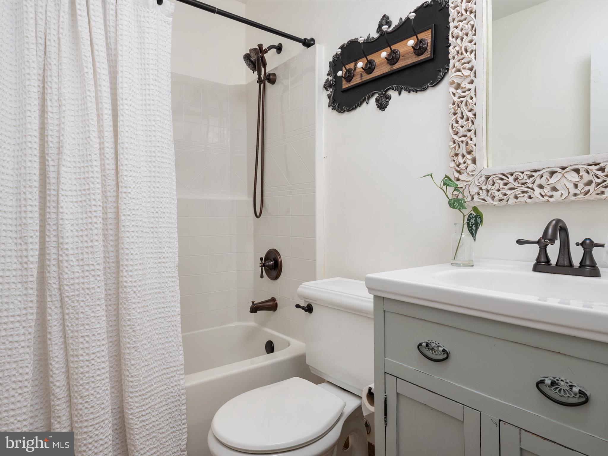 BRIARWOOD - Residential