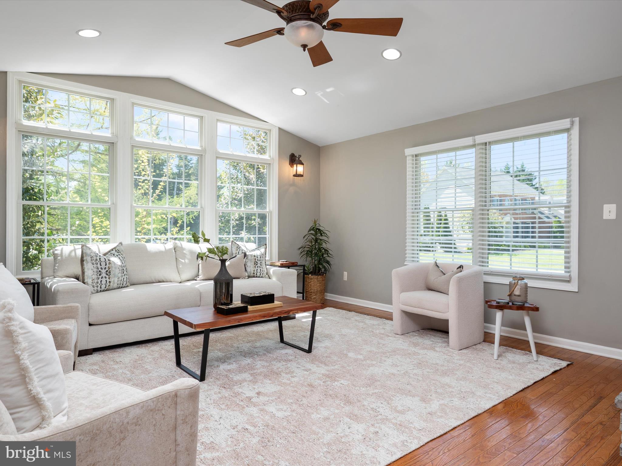 BRIARWOOD - Residential