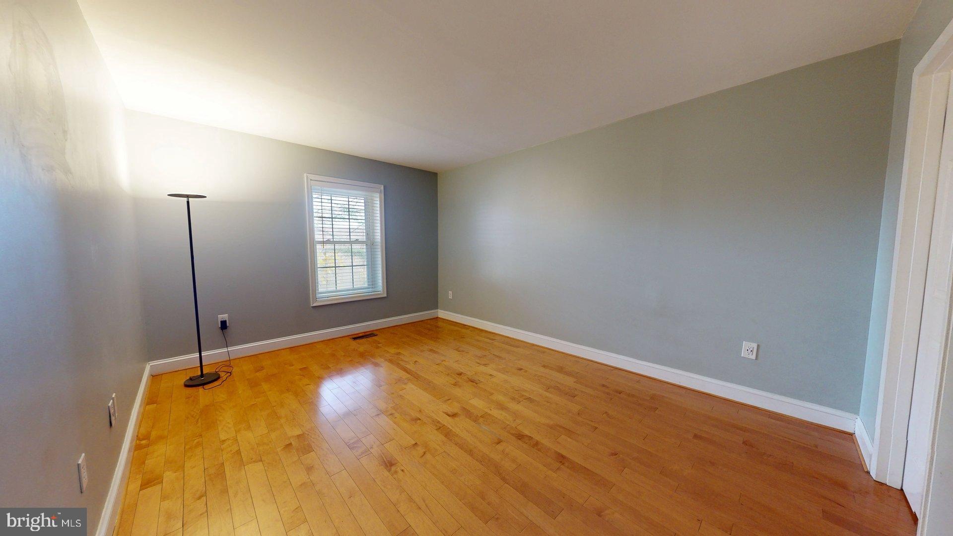 WESTHAMPTON MEWS - Residential Lease