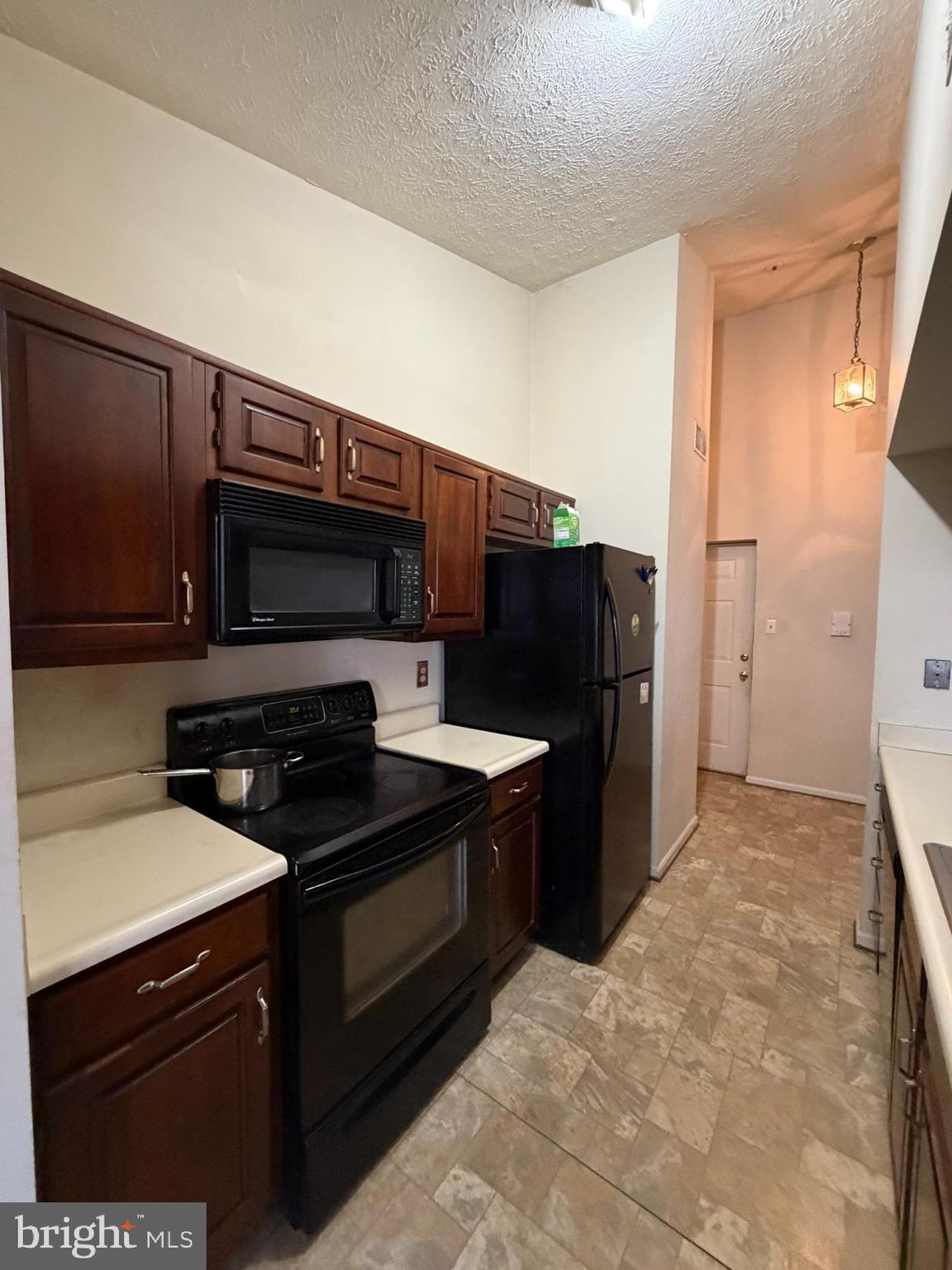 WOODBRIDGE - Residential