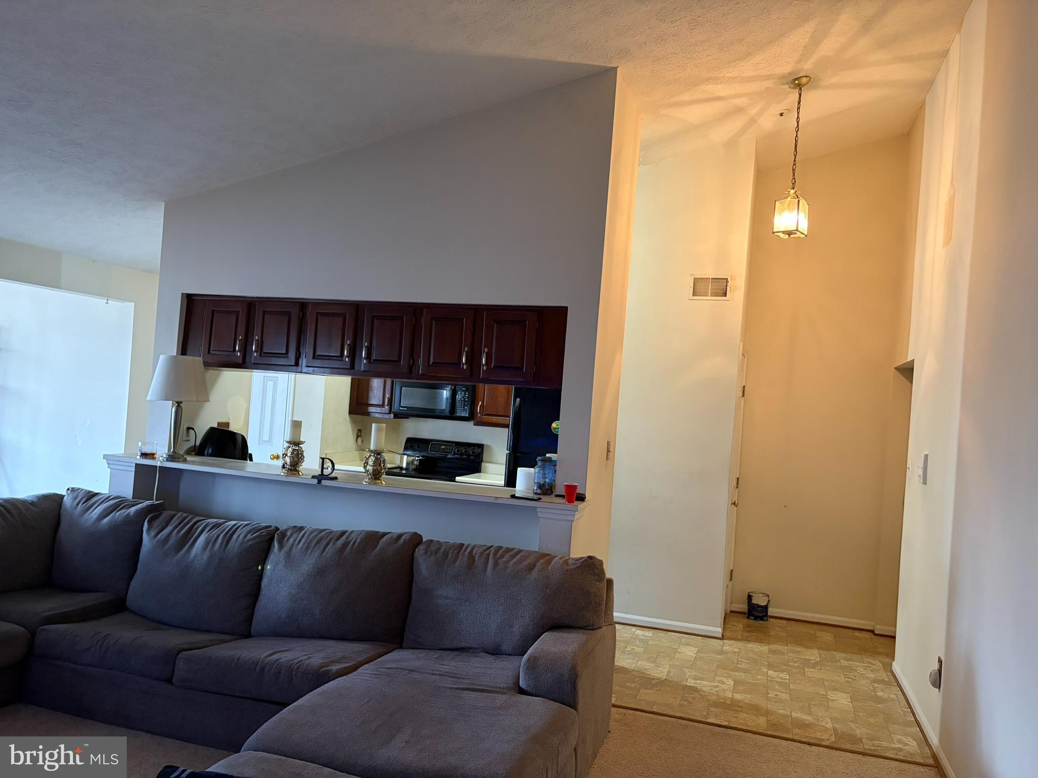 WOODBRIDGE - Residential