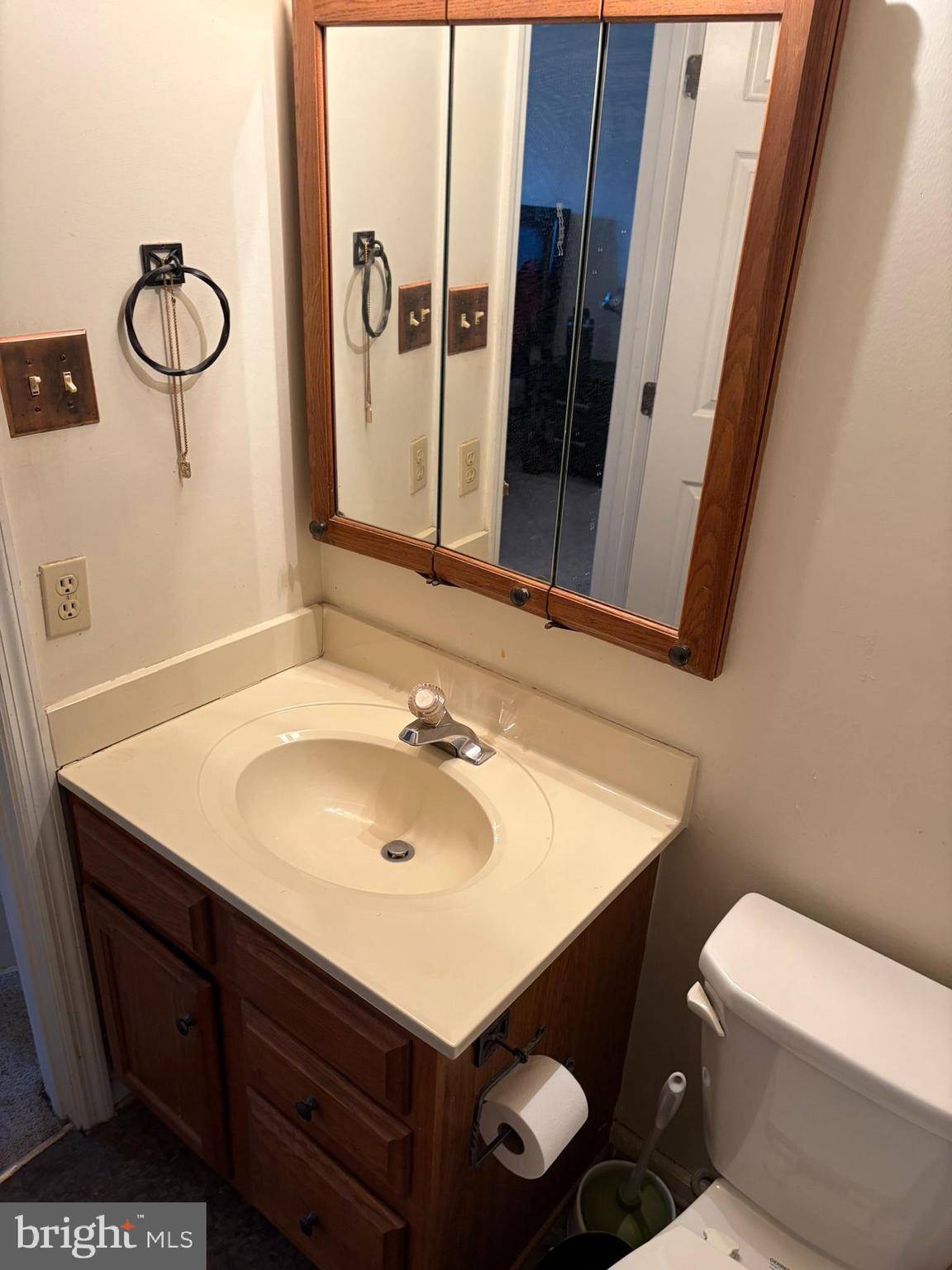 WOODBRIDGE - Residential