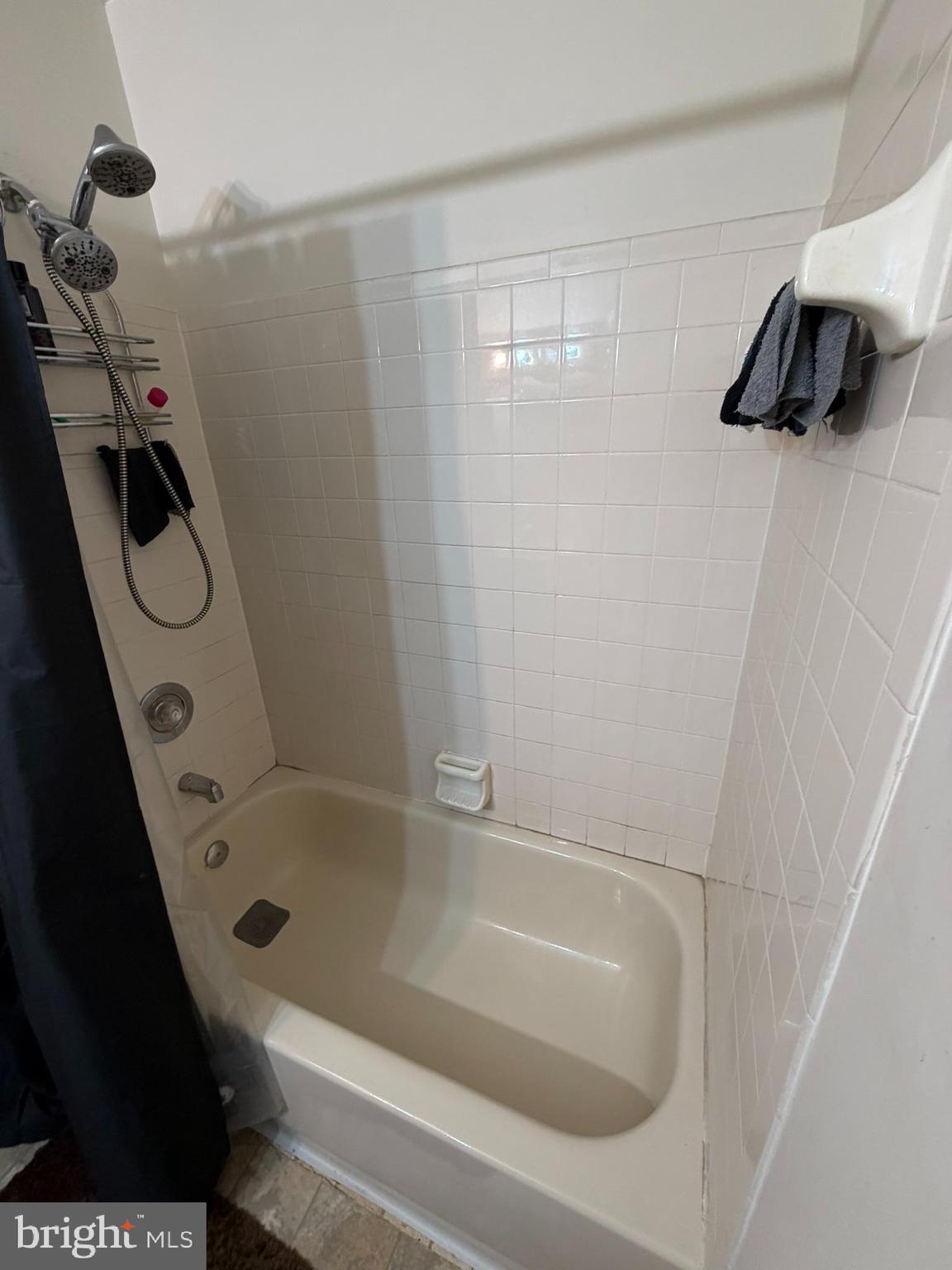 WOODBRIDGE - Residential