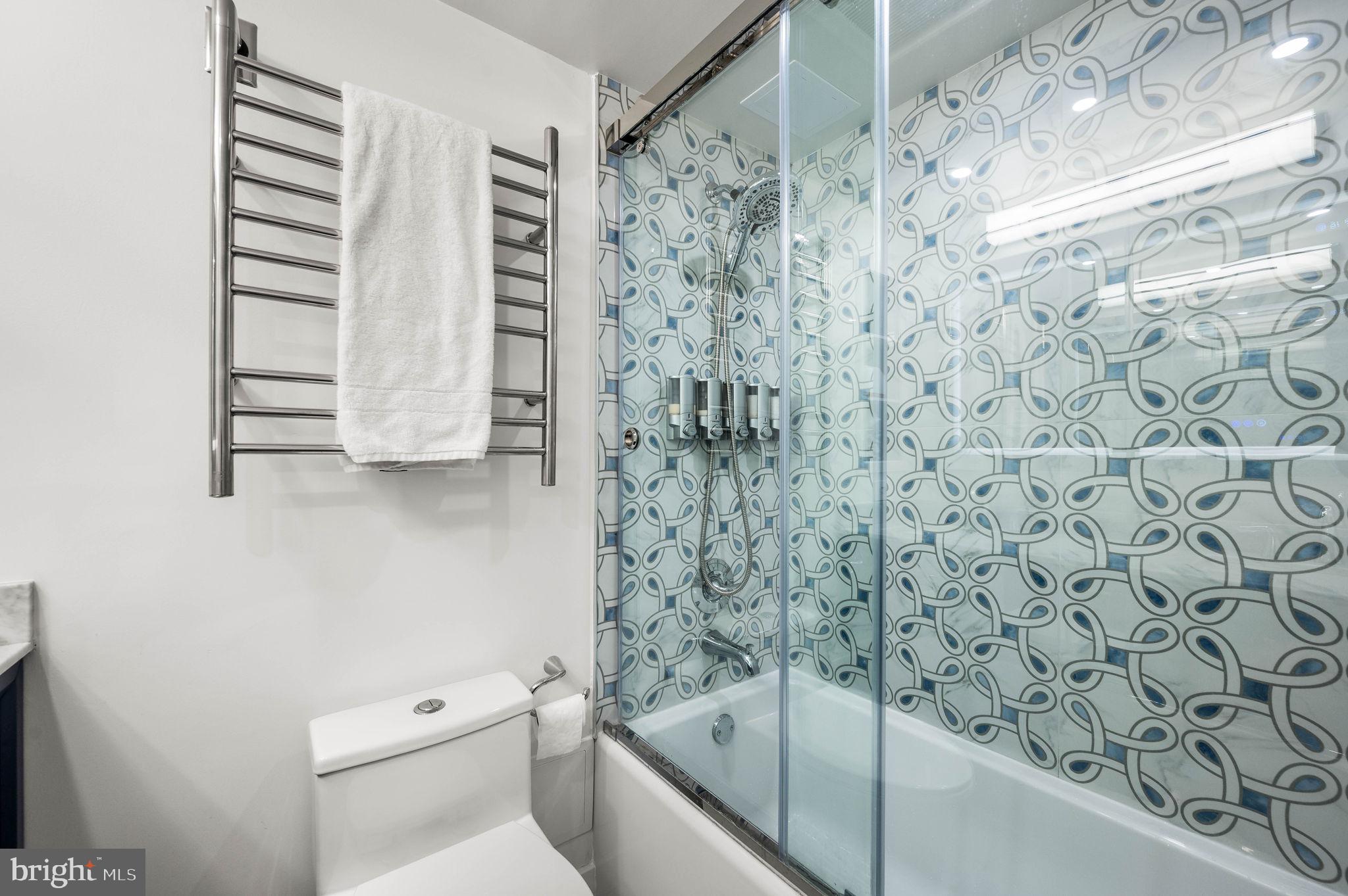 RITTENHOUSE SQUARE - Residential Lease