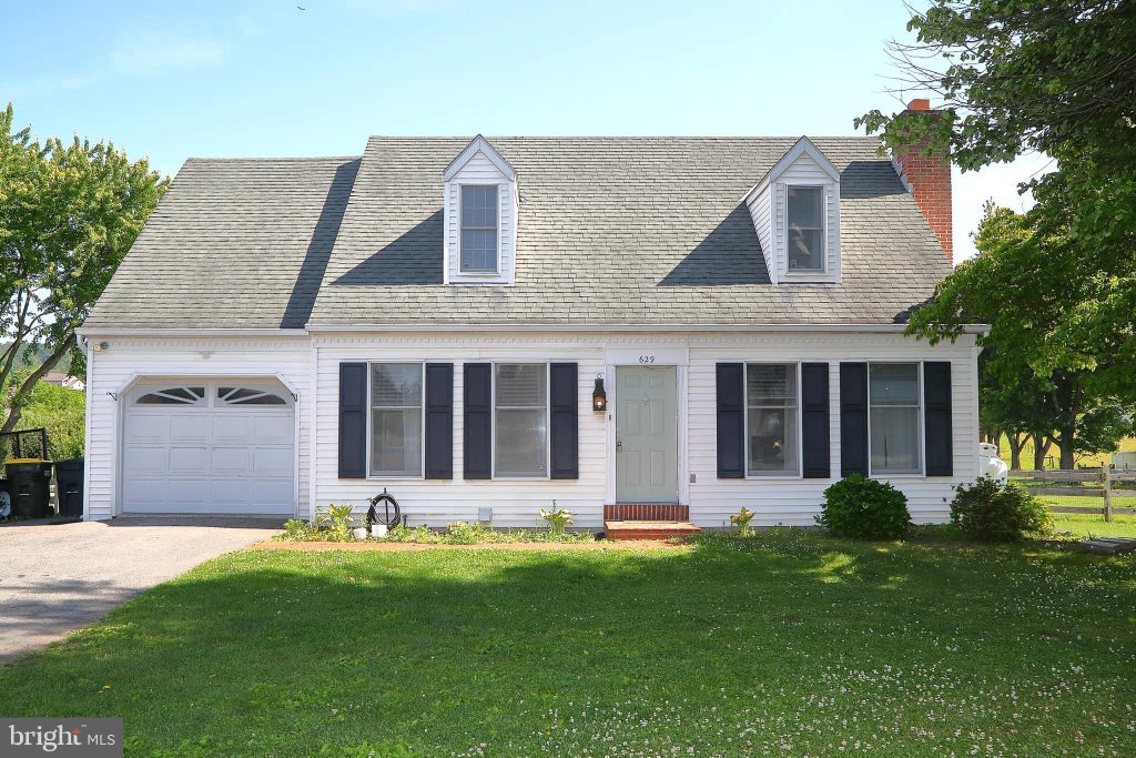 Photo of 629 Poplar Street, DENVER, PA 17517 (MLS # PALA2089466)