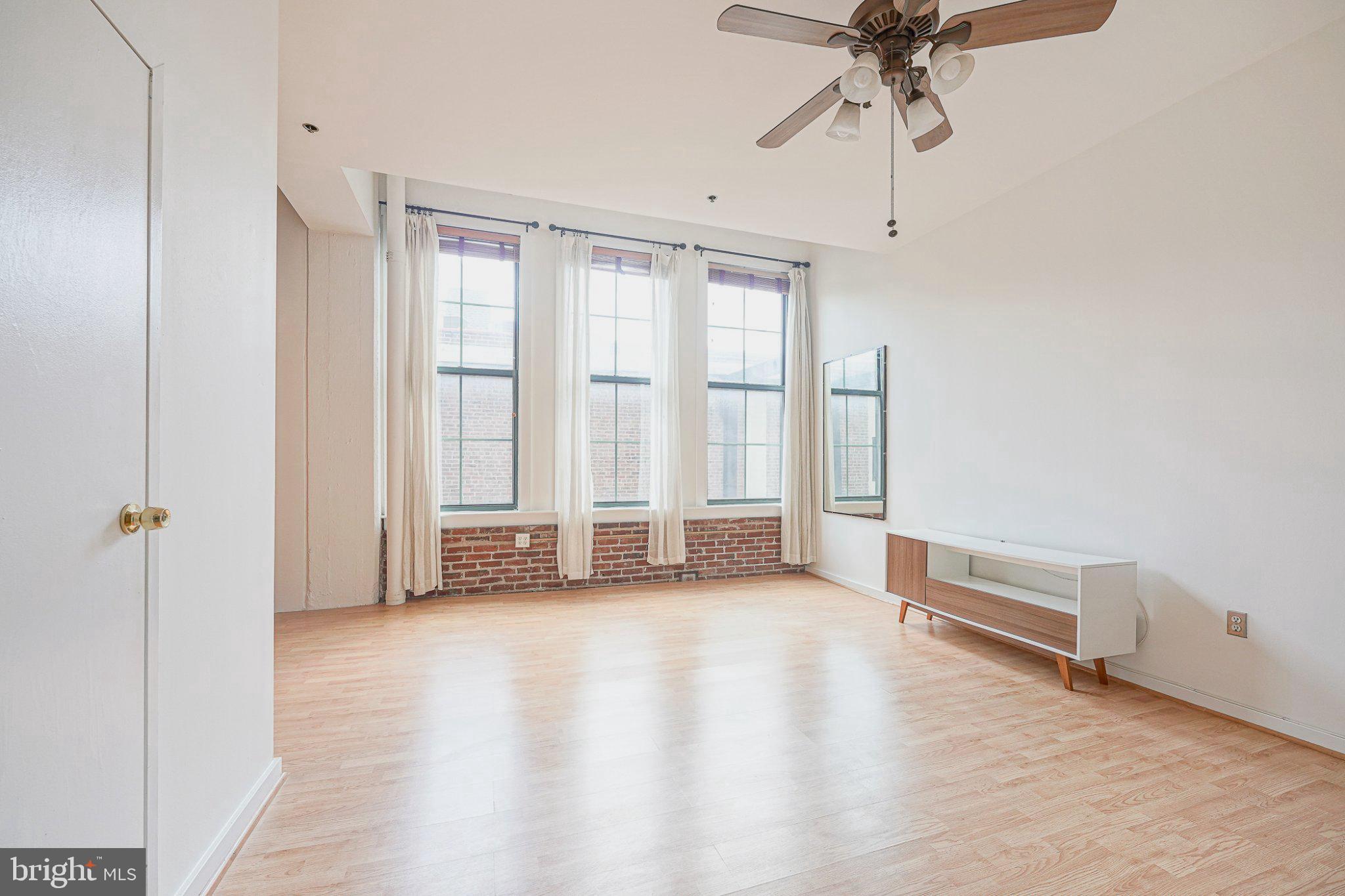 315 NEW STREET 504