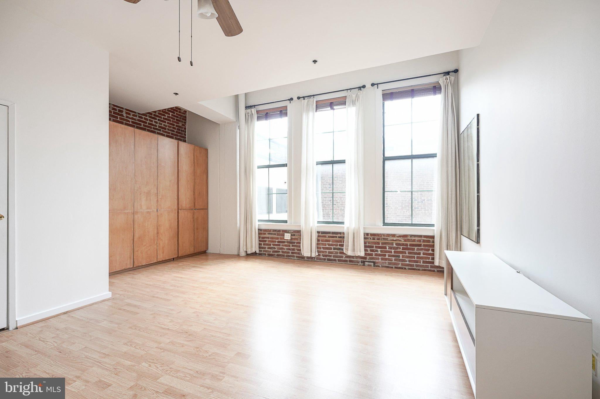 315 NEW STREET 504