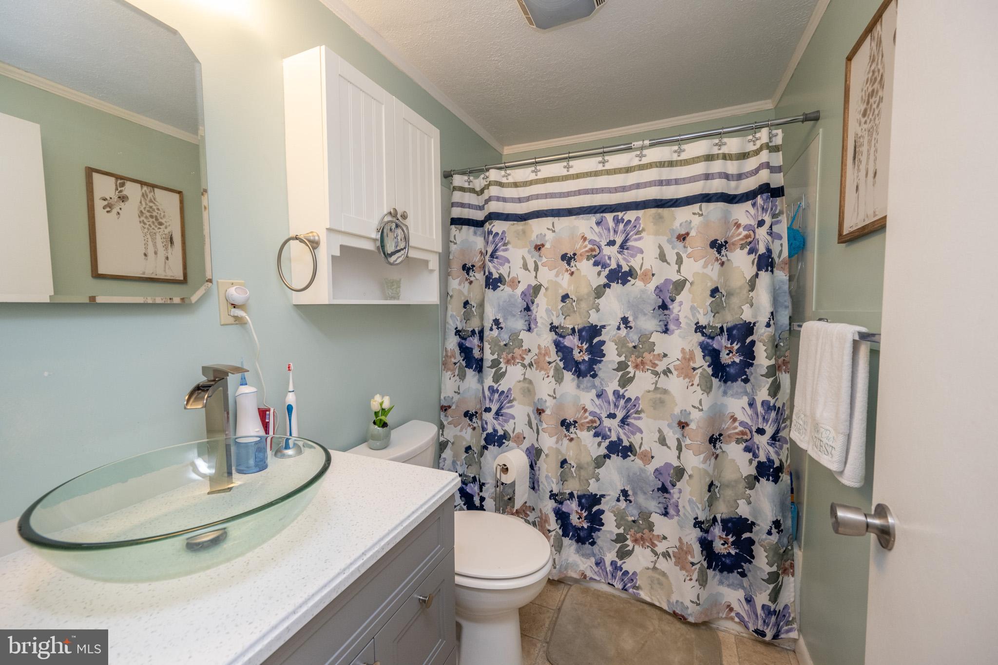 MOUNTAIN LAKE PARK - Residential