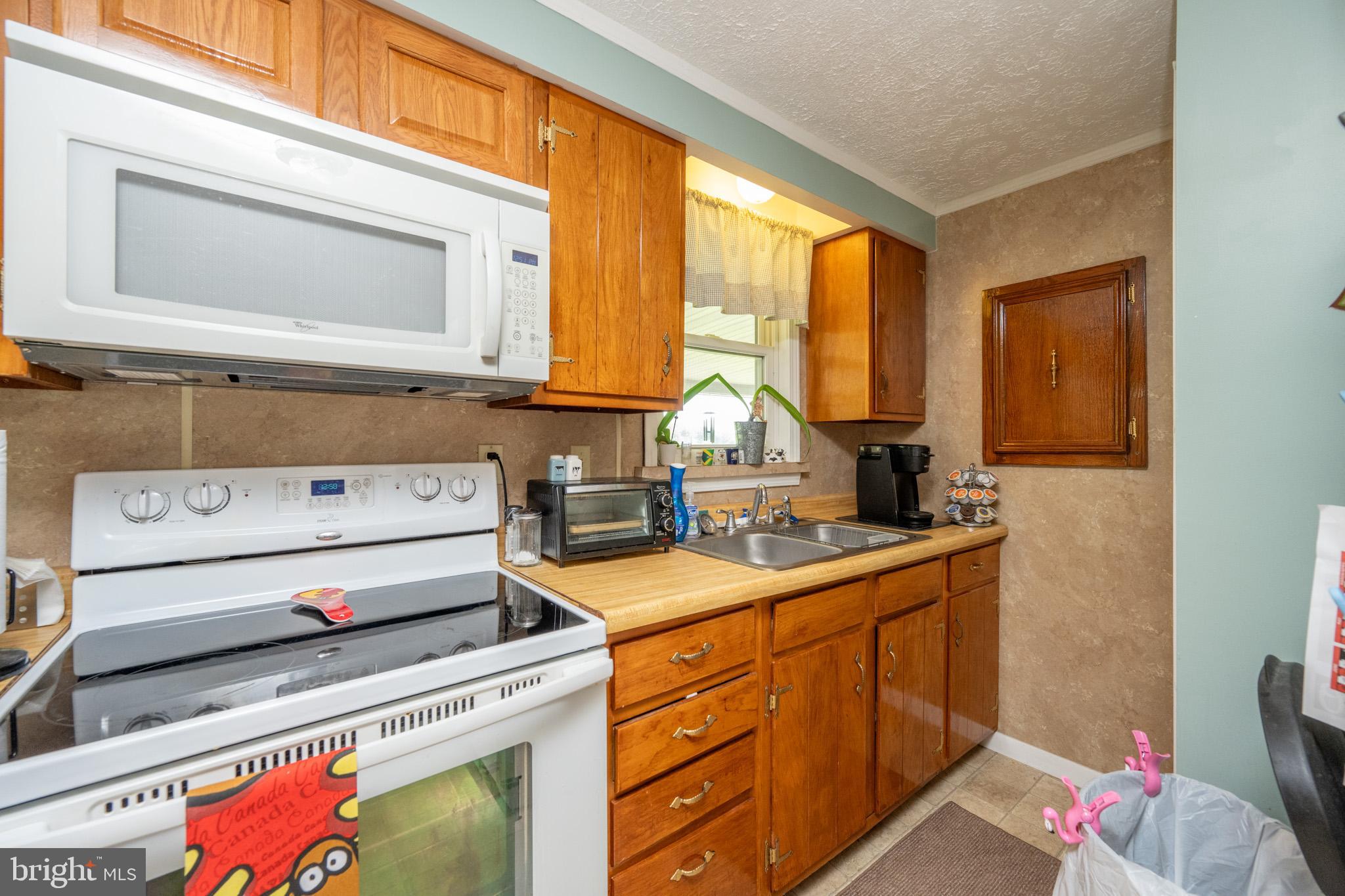 MOUNTAIN LAKE PARK - Residential