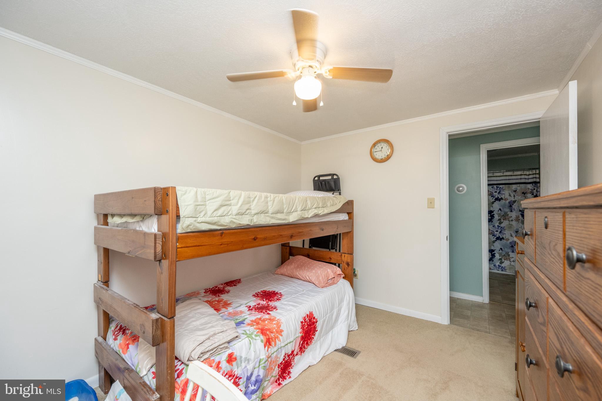 MOUNTAIN LAKE PARK - Residential