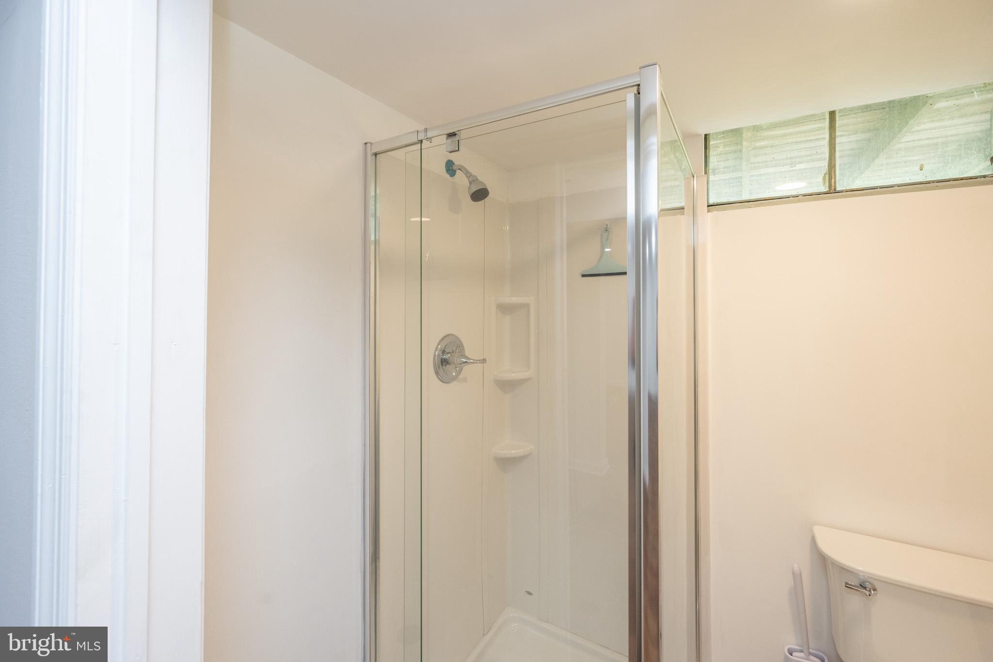 MOUNTAIN LAKE PARK - Residential