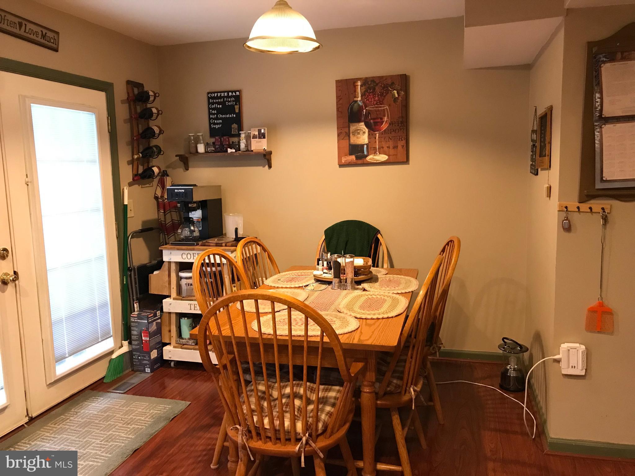 THE TOWNES AT OAKHURST - Residential