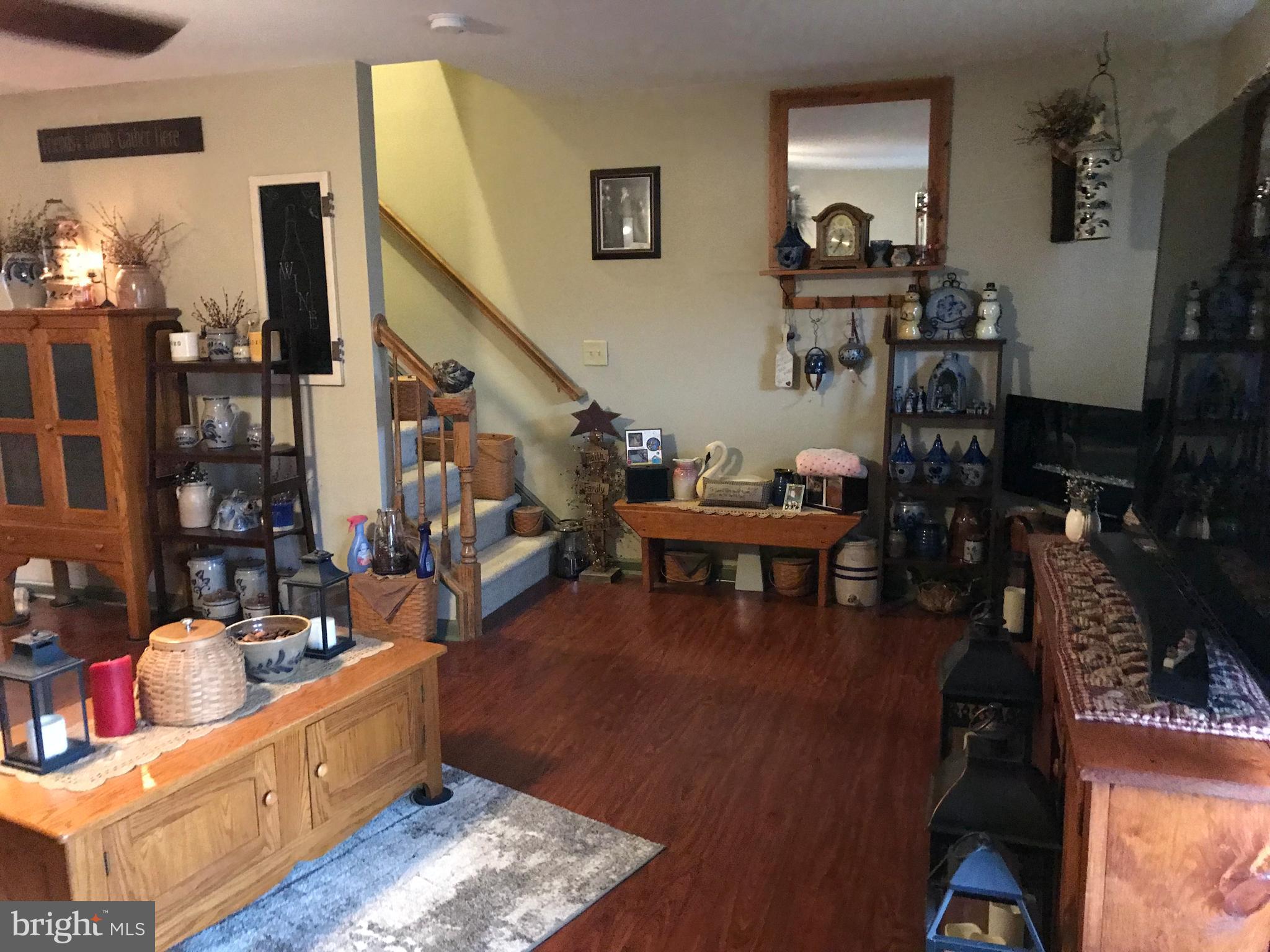 THE TOWNES AT OAKHURST - Residential