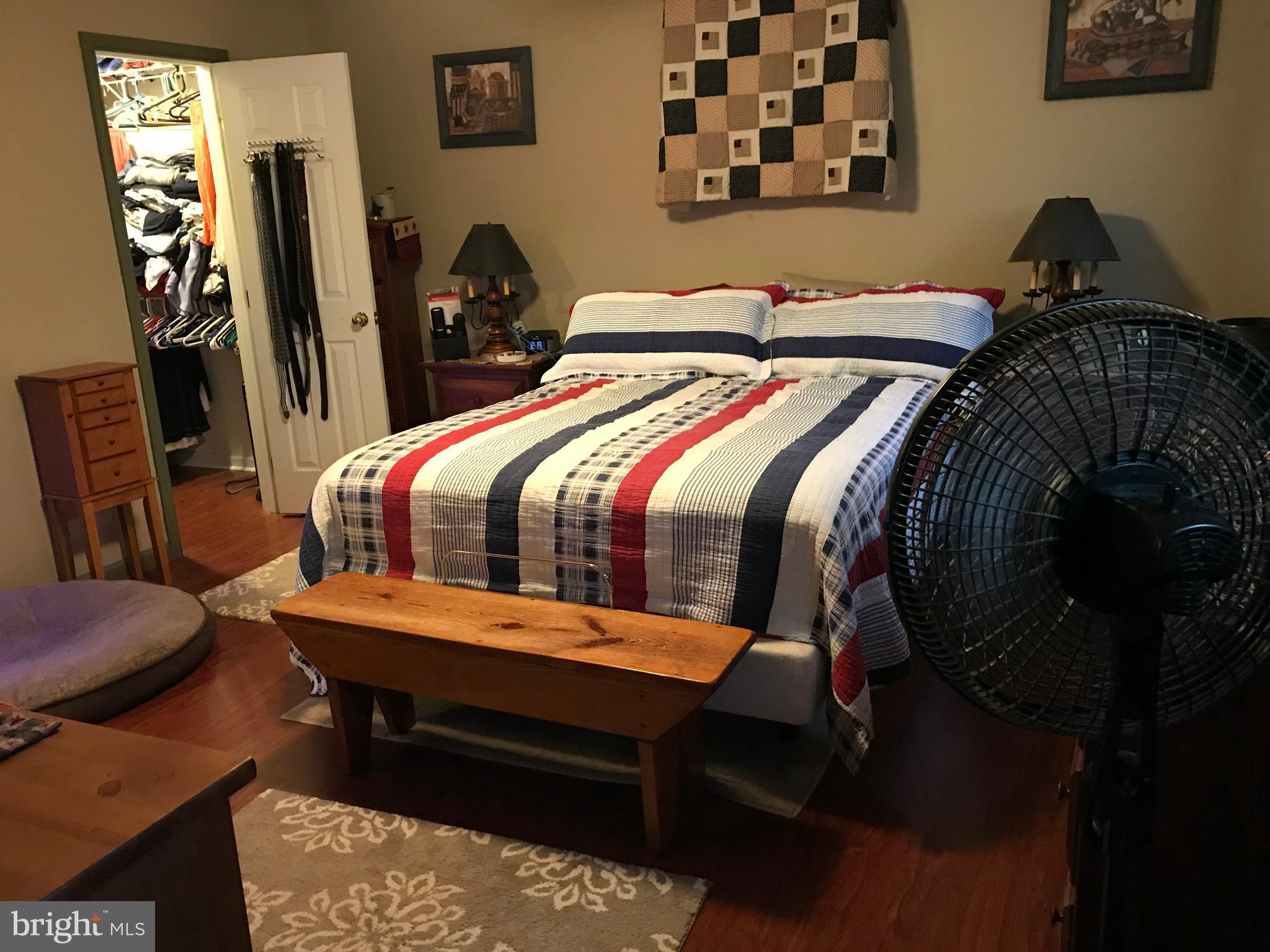 THE TOWNES AT OAKHURST - Residential